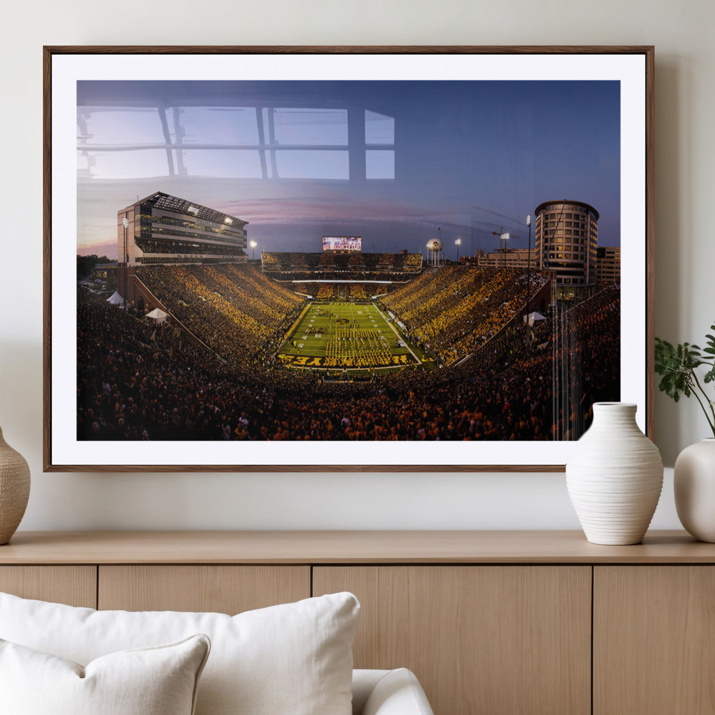 82557-MGV-CV-36X24-Iowa Hawkeyes Kinnick Stadium Wall Art Canvas Print, Framed Iowa Hawkeyes Kinnick Stadium Canvas