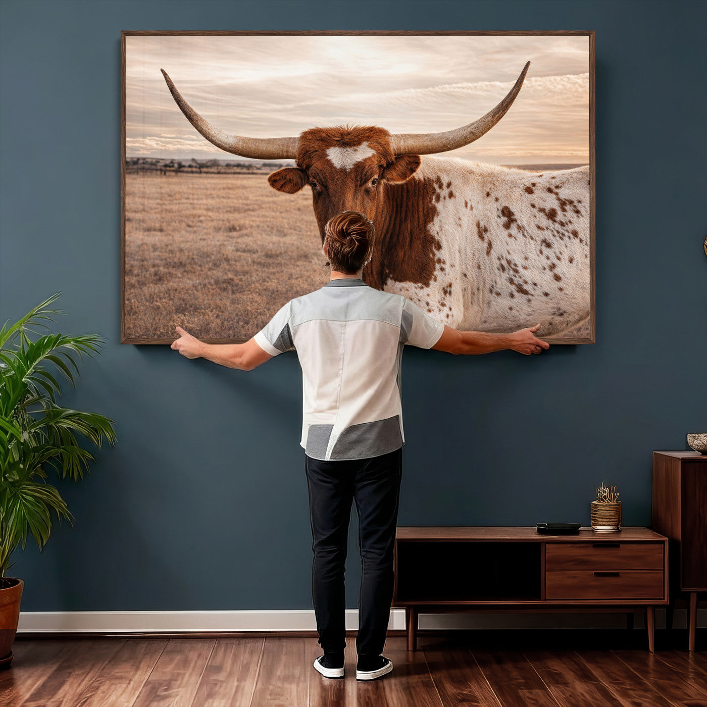 95745718-MGV-CV-36X24 - Longhorn Cow Wall Art – Texas Bull Canvas Print, Rustic Farm Cattle Photography, Western Animal Decor for Country Home, Living Room or Game Room