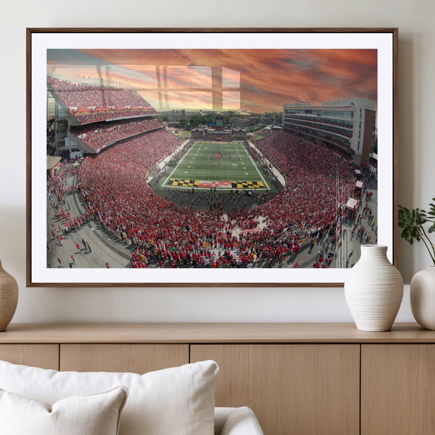 24140-MGV-CV-36X24-University of Maryland Terrapins Football Team Print - College Park SECU Stadium Wall Art Canvas