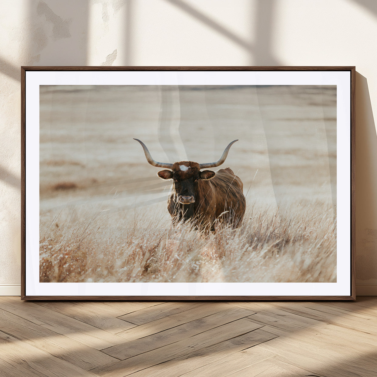 15937933-MGC-FP-36x24_Walnut-Texas Longhorn Wall Art Canvas Print – Framed Brown Horned Bull Rustic Western Cattle Artwork for Home, Office