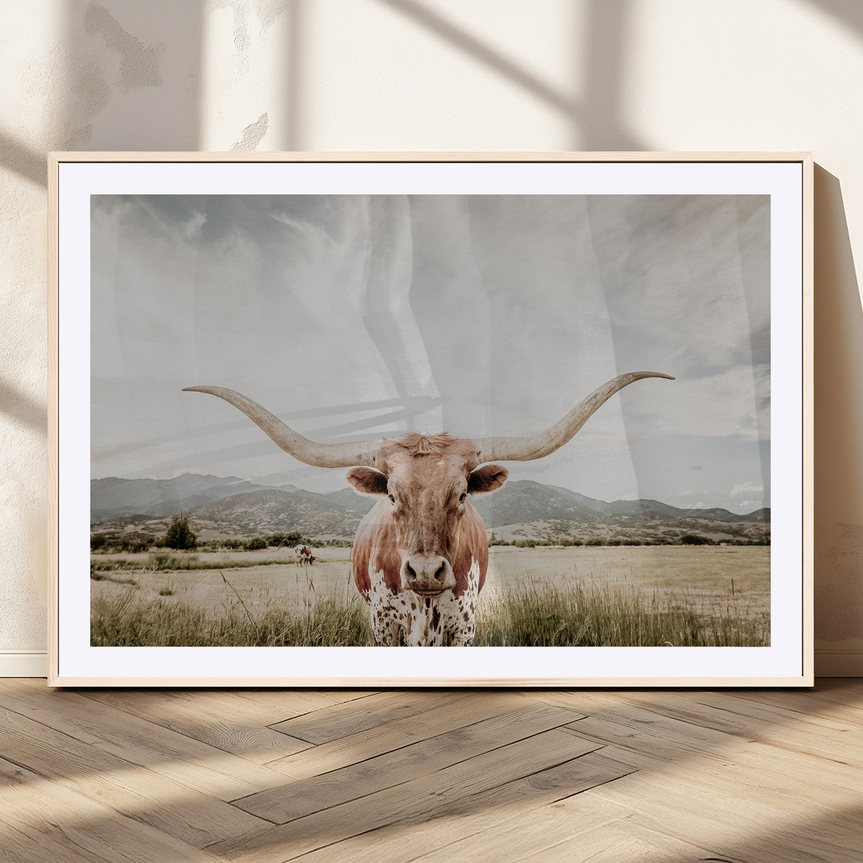 80054319-MGV-CV-36X24-Texas Longhorn Wall Art Canvas Print – Framed Western Cow Scene with Rustic Farmhouse Artwork for Home, Office