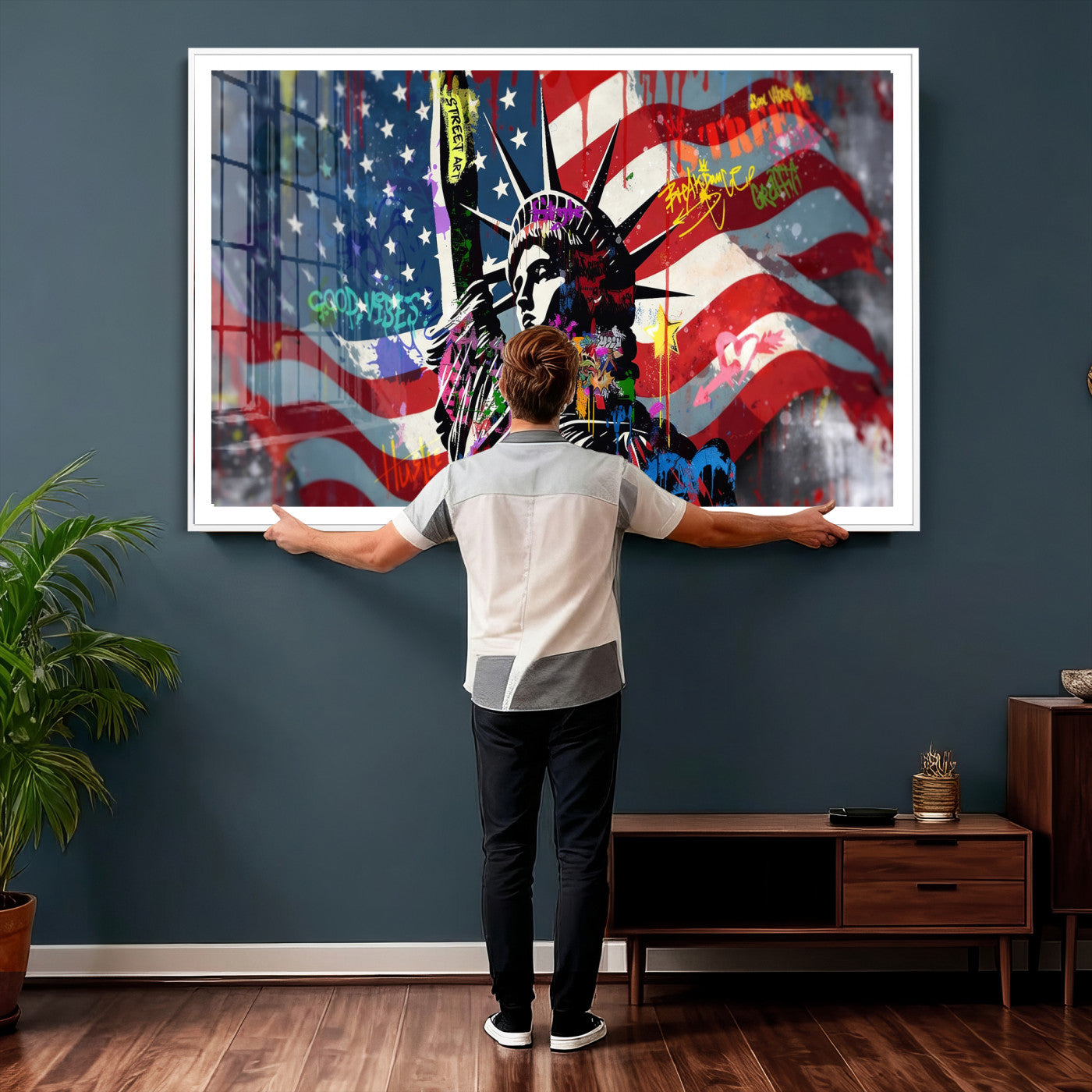 32151941-MGV-CV-36X24 - USA Statue of Liberty Graffiti Street Art Wall Art Canvas Print, American Flag Urban Pop Art Canvas Print, Modern Patriotic Street Art Contemporary Art Printing