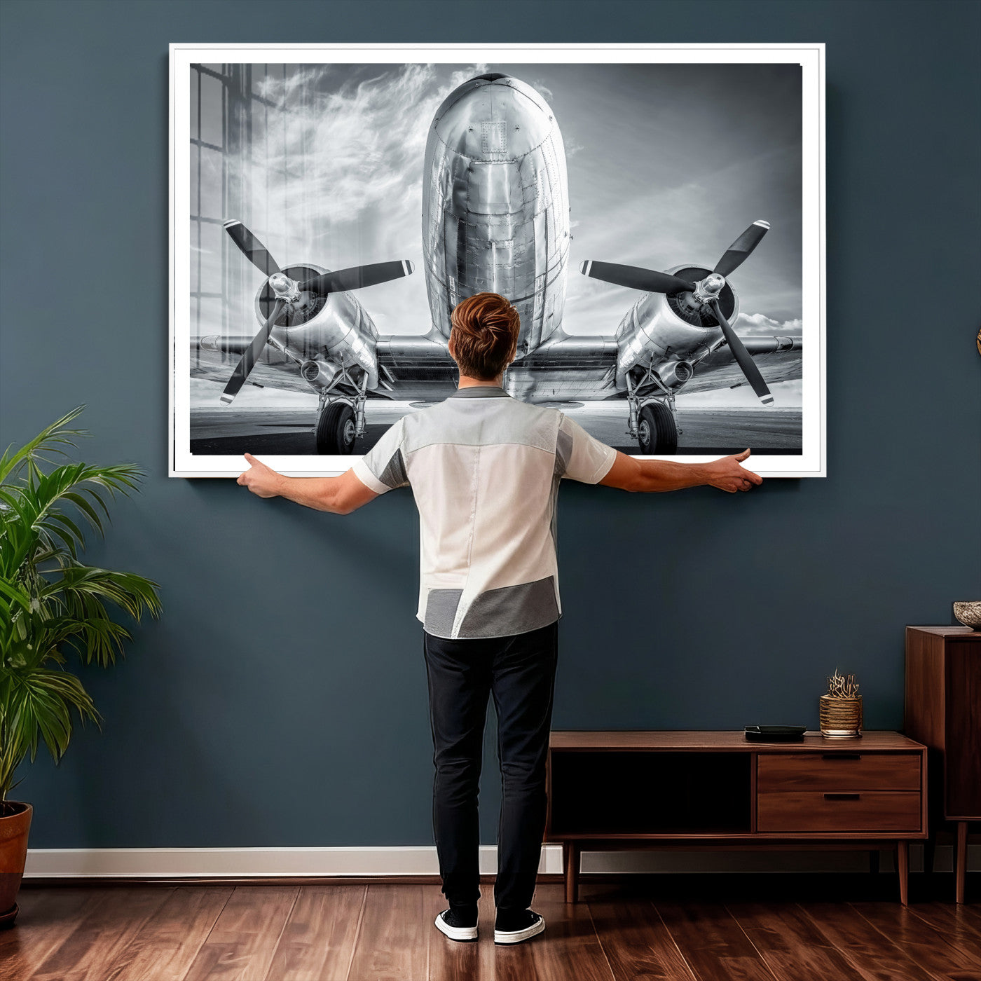 59729636-MGV-CV-36X24 - Vintage Propeller Plane Wall Art Canvas Print, Black and White Airplane Engine Close Up Framed Aviation Artwork for Pilot Office Hangar Decor