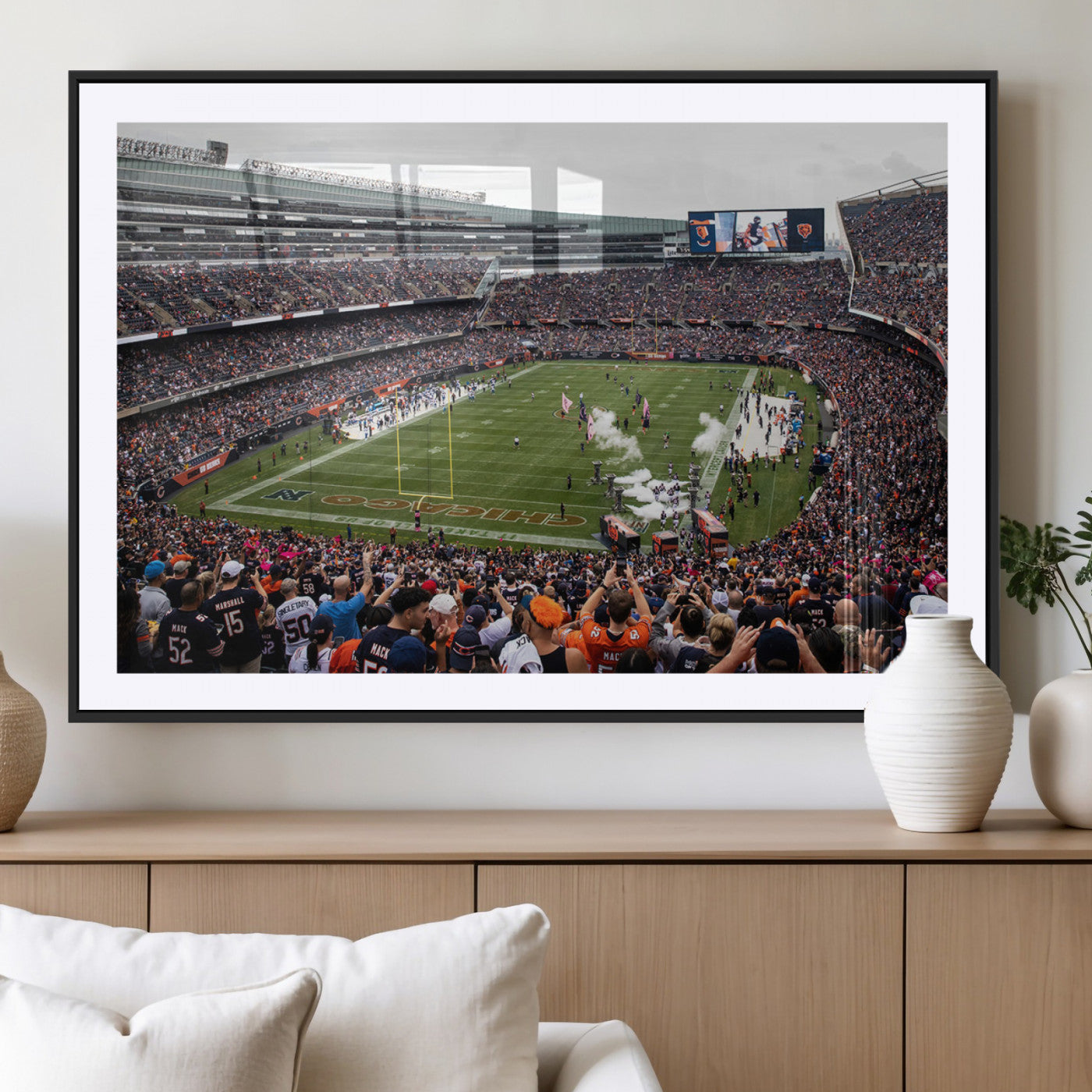 -Chicago Bears Soldier Field Wall Art Canvas Print – Framed Football Stadium Artwork Team Spirit for home, office