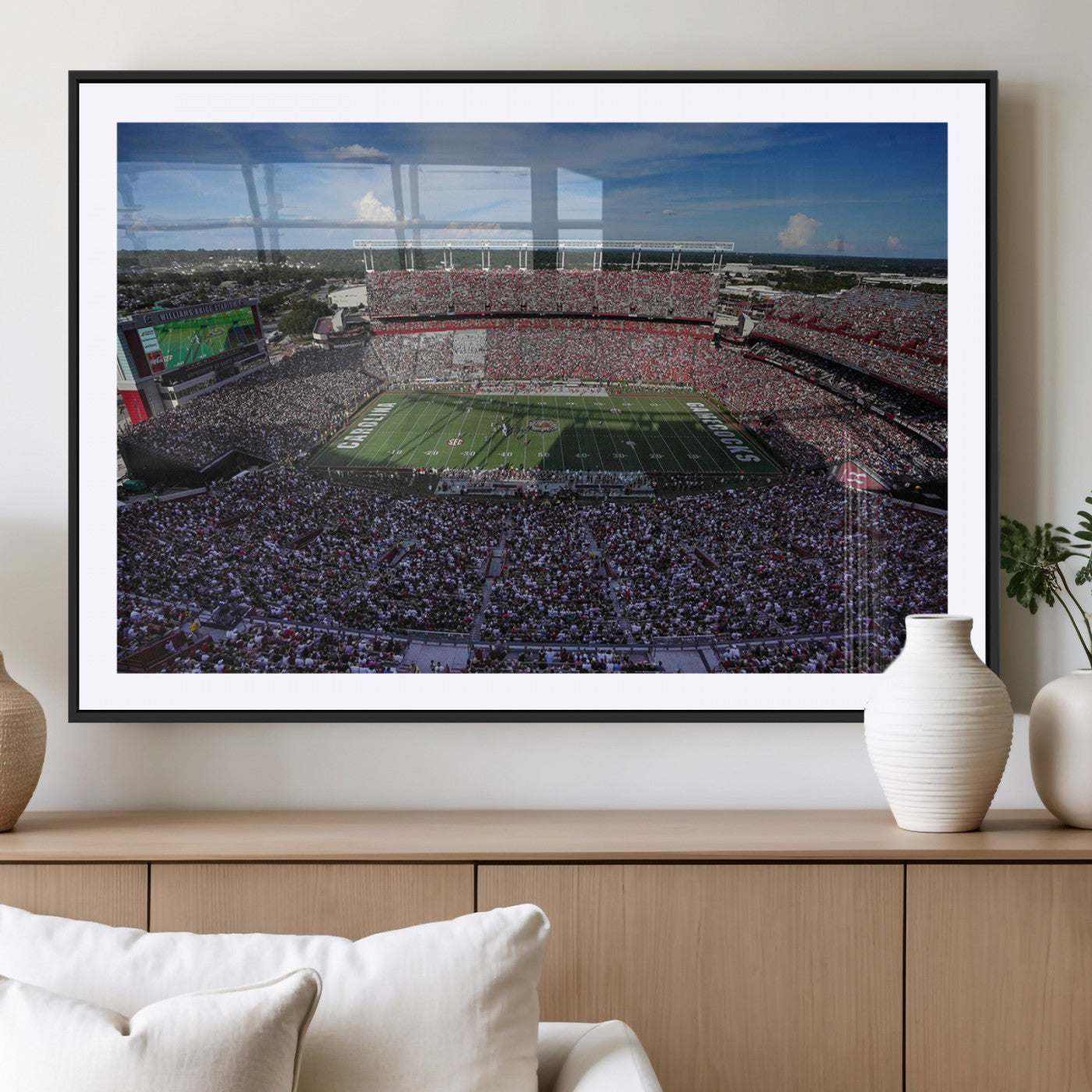 83382-MGV-CV-36X24-South Carolina Gamecocks Football Team Print - Columbia Williams-Brice Stadium Wall Art Canvas Print