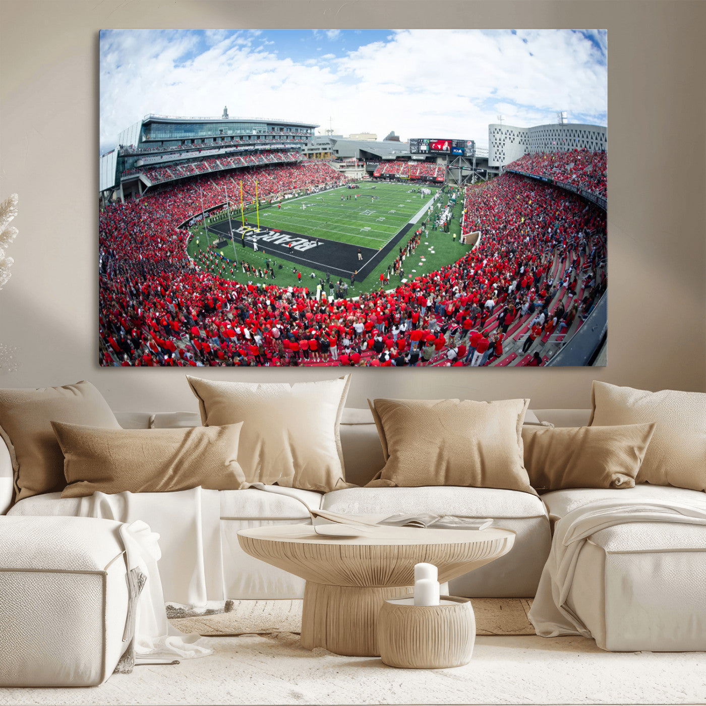 54070-MGV-CV-36X24-Cincinnati Bearcats Football Team Print - Nippert Stadium Wall Art Canvas Print