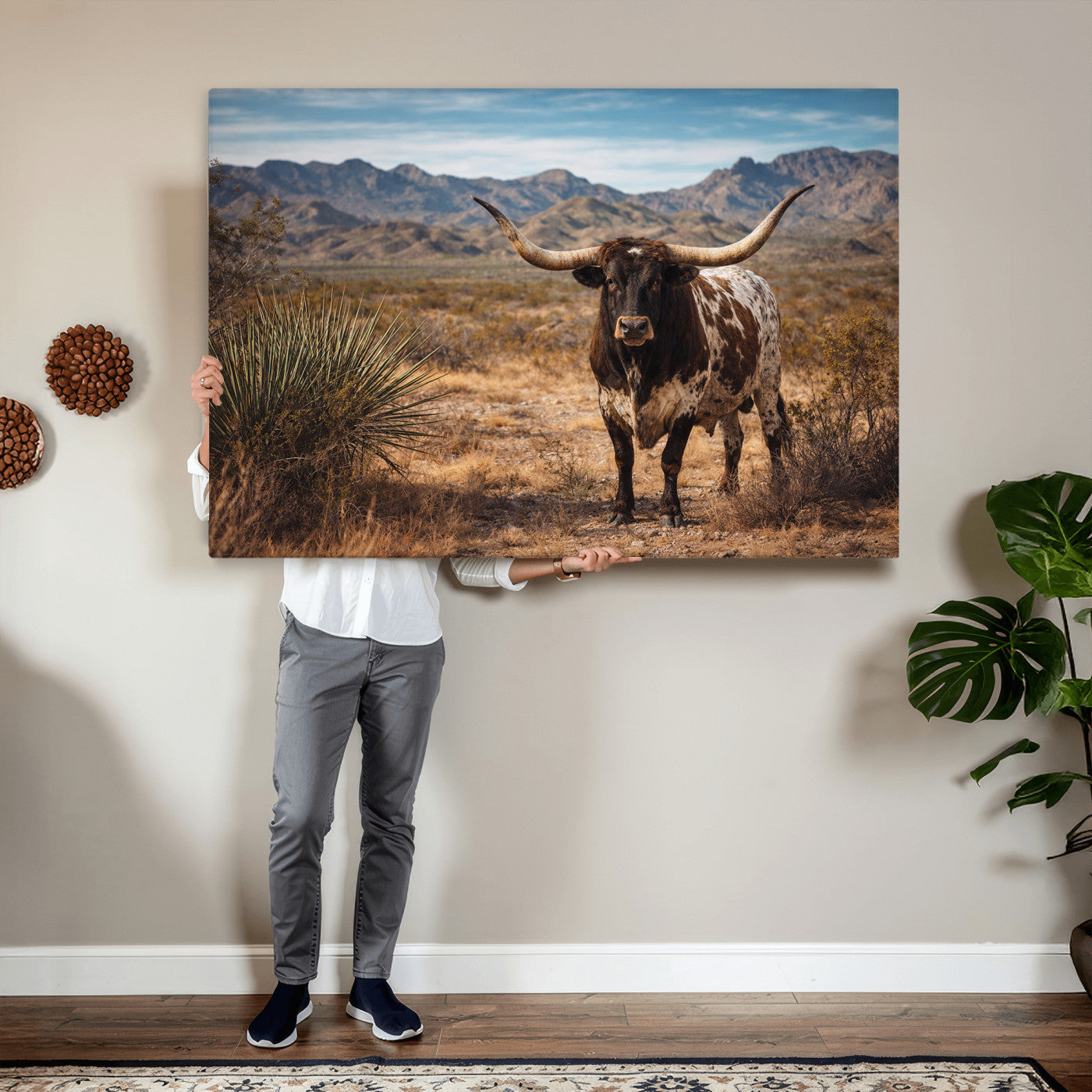 17622011S-MGV-CV-36X24 - Texas Longhorn Bull Wall Art Canvas Print, Western Farmhouse Cowboy Decor, Rustic Texas Ranch Cattle Artwork for Living Room Bedroom Office, Framed Wall Decor