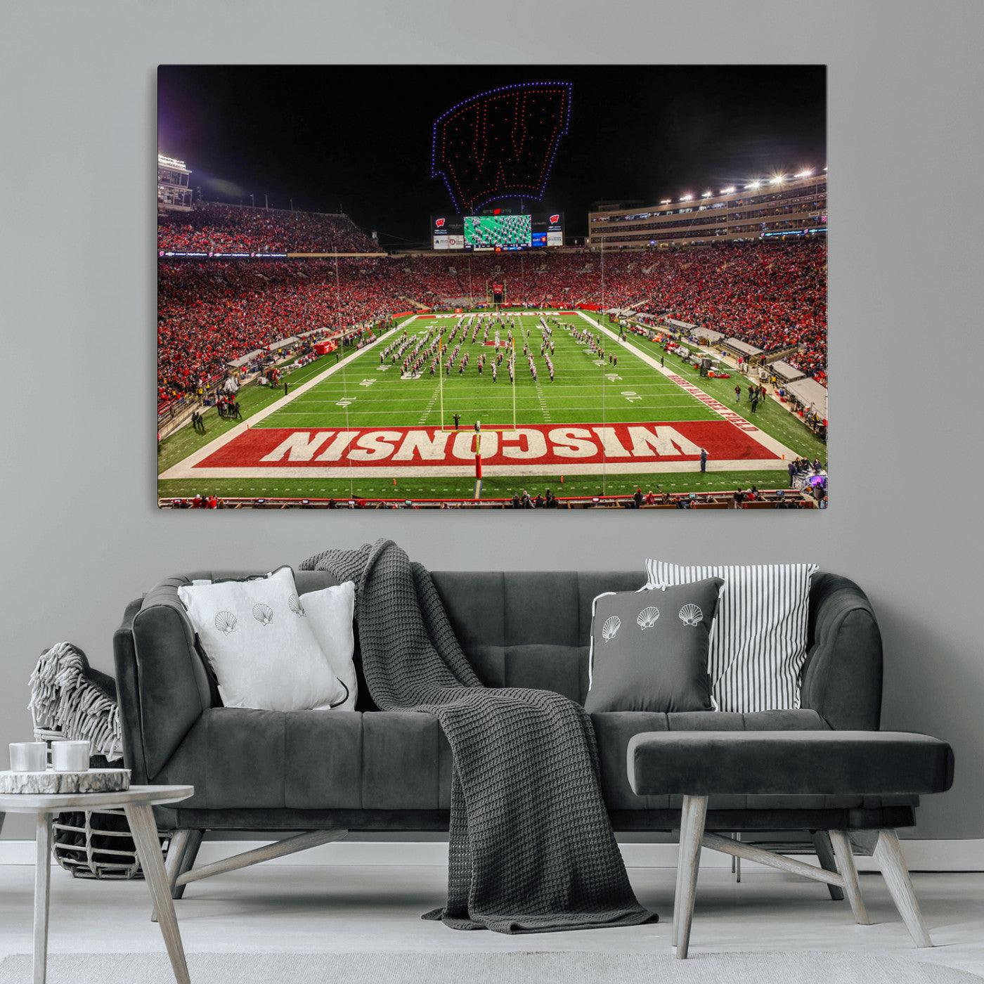 34125-MGV-CV-36X24-Wisconsin Badgers Football Team Print Canvas- Madison Camp Randall Stadium Wall Art Canvas Print