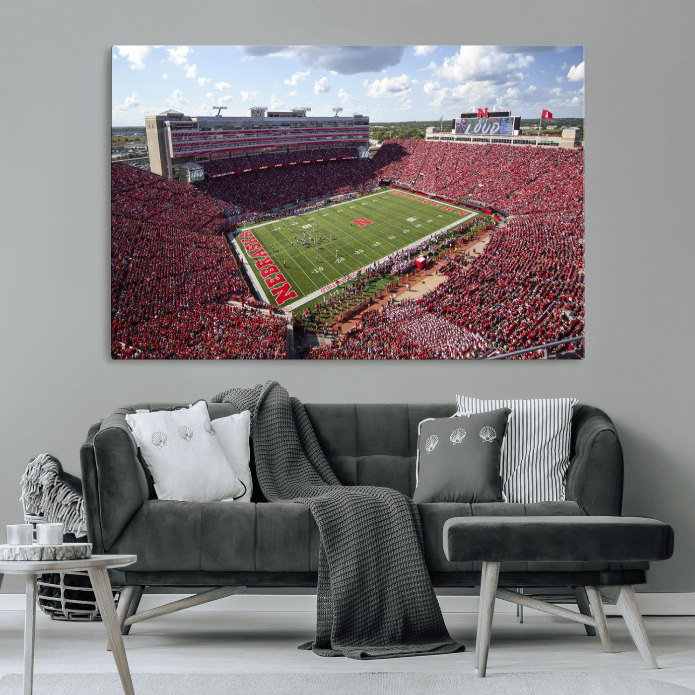 84975-MGV-CV-36X24-University of Nebraska Cornhuskers Football Team Print - Lincoln Memorial Stadium Wall Art Canvas