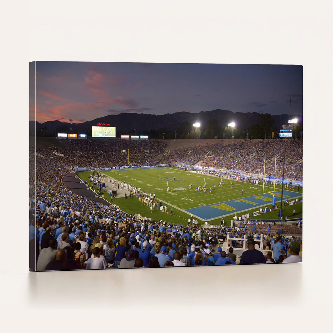 UCLA Bruins Football Team Print, Pasadena Rose Bowl Stadium