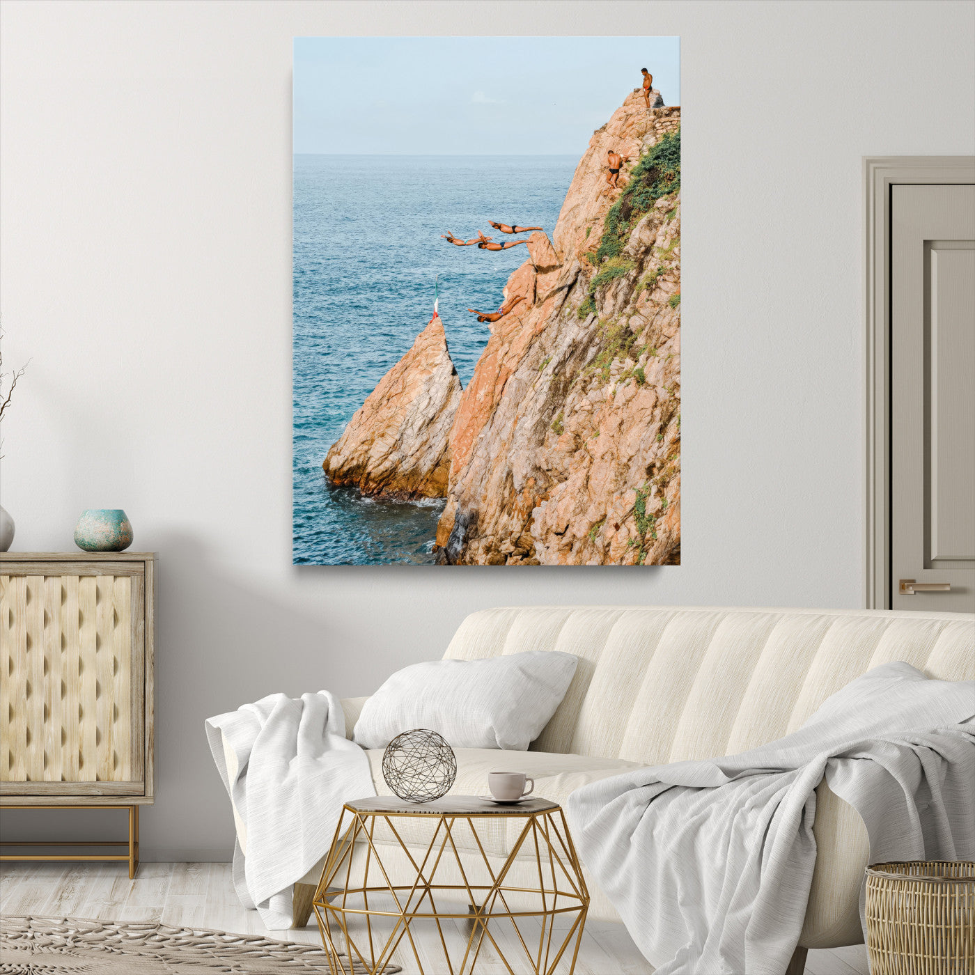 -Cliff Divers Wall Art Canvas Print, Framed Oceanfront Art Picture Print, Coastal Perfect Adventurous