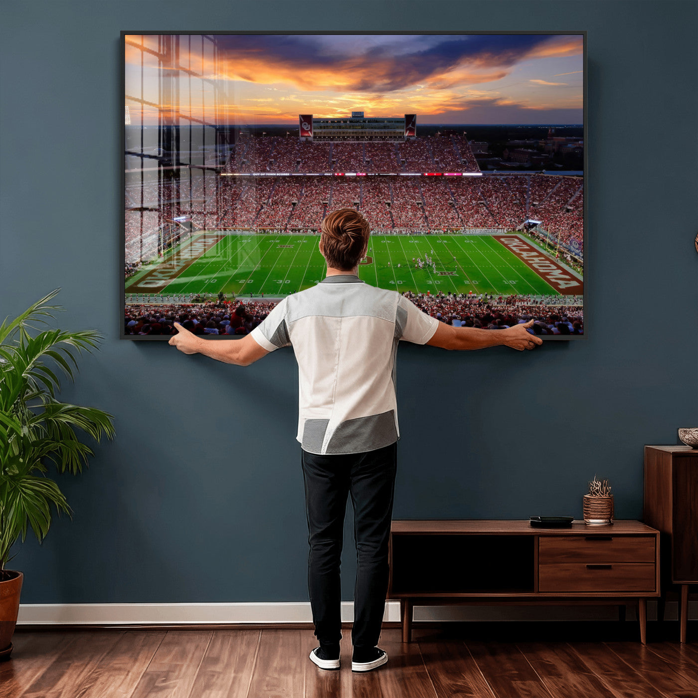 51457497-MGV-CV-36X24 - Oklahoma Sooners Stadium Wall Art Canvas Print, College Football Sunset Game Scene, OU Football Field Panorama Wall Decor