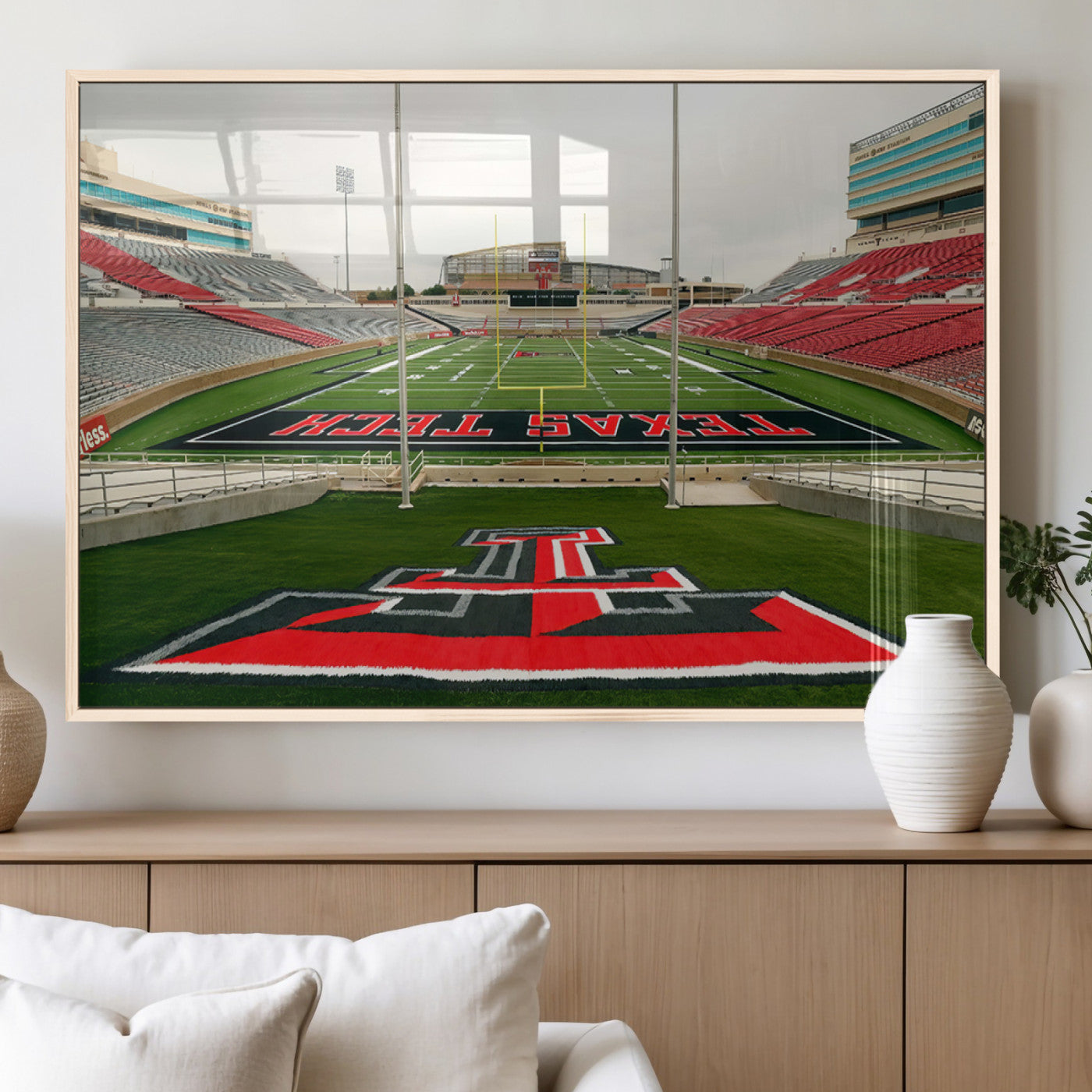 43169-MGV-FP-36X24-3P_Natural-Texas Tech Red Raiders Football Team Print - Lubbock Jones AT&T Stadium Wall Art Canvas Print