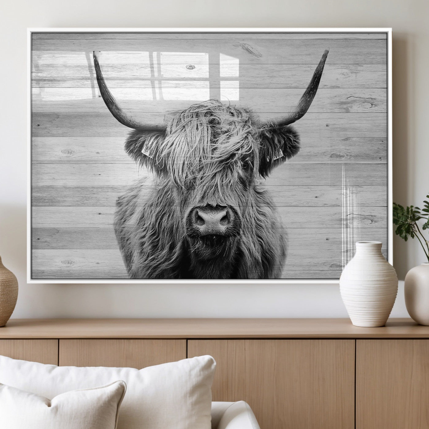 14634-MGV-FP-36X24-3P_White-Scottish Highland Cow Cattle Art Print on Wood Background Style, Scottish Highland Cow Wall Art