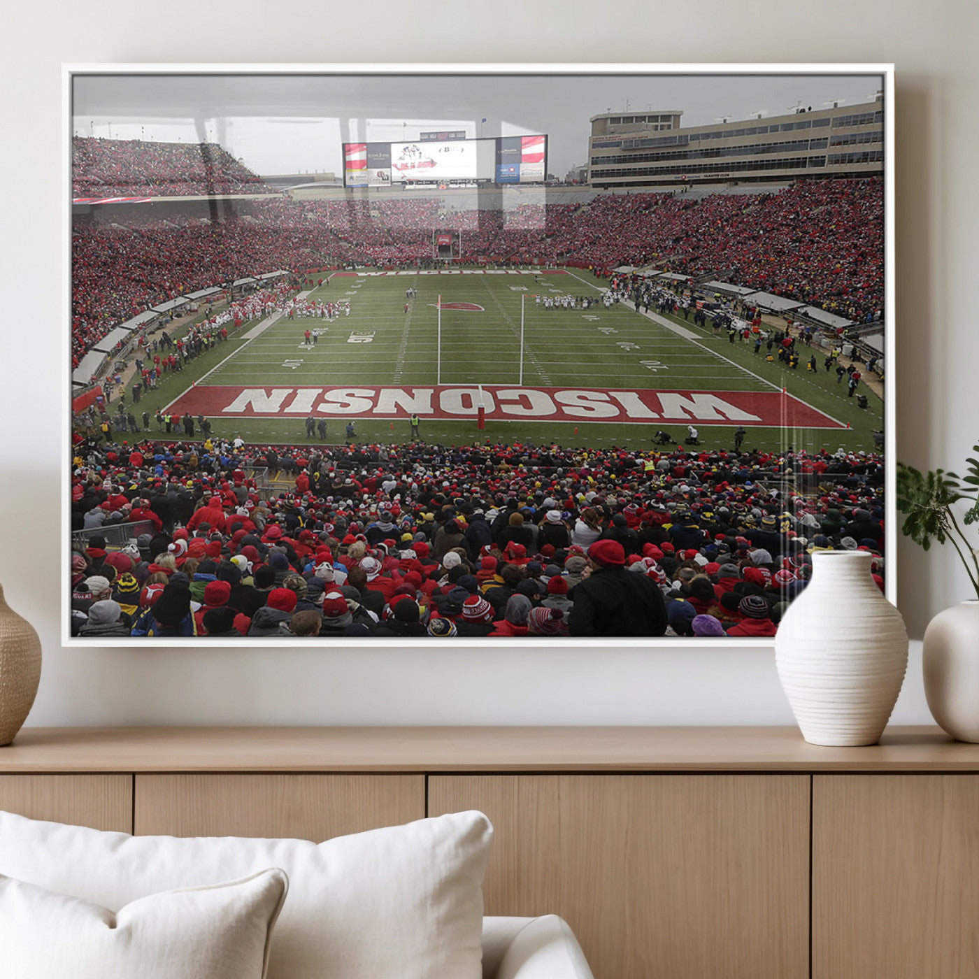 23461-MGV-FP-36X24-3P_White-Wisconsin Badgers Team Print Canvas - Madison Camp Randall Stadium Wall Art Canvas Print