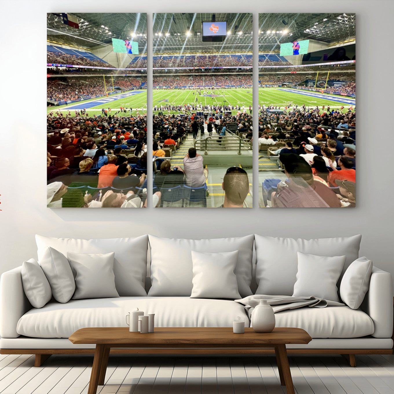 -The University of Texas at San Antonio Roadrunners Football Team Print - San Antonio Alamodome Wall