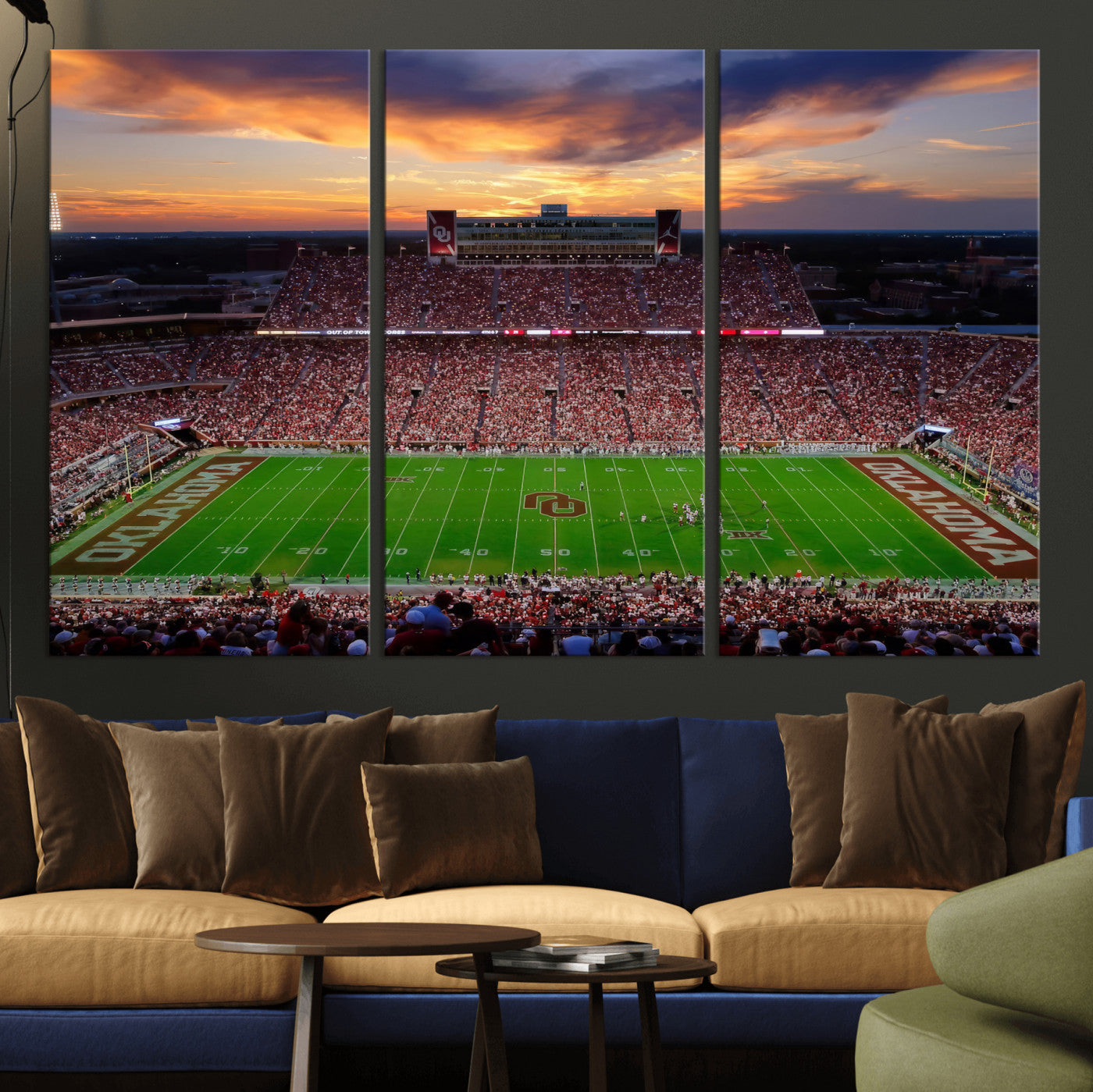 51457497-MGV-CV-36X24 - Oklahoma Sooners Stadium Wall Art Canvas Print, College Football Sunset Game Scene, OU Football Field Panorama Wall Decor