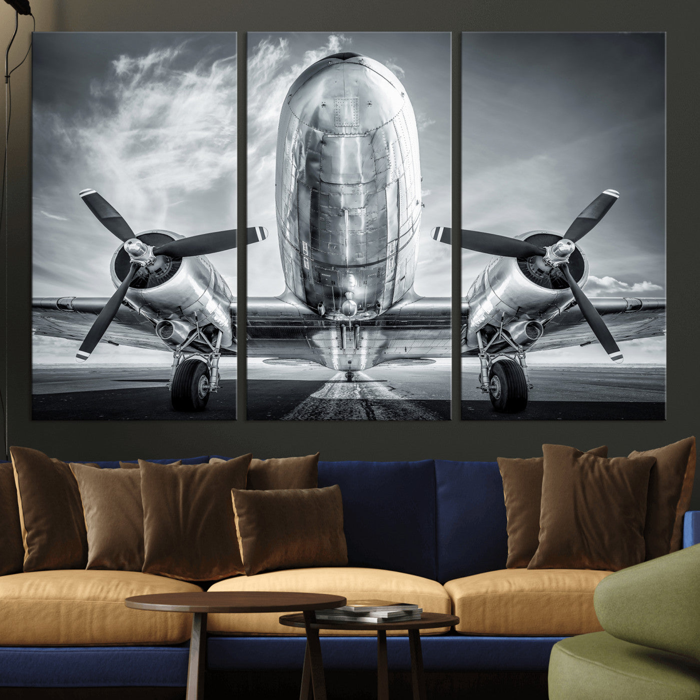 59729636-MGV-CV-36X24 - Vintage Propeller Plane Wall Art Canvas Print, Black and White Airplane Engine Close Up Framed Aviation Artwork for Pilot Office Hangar Decor