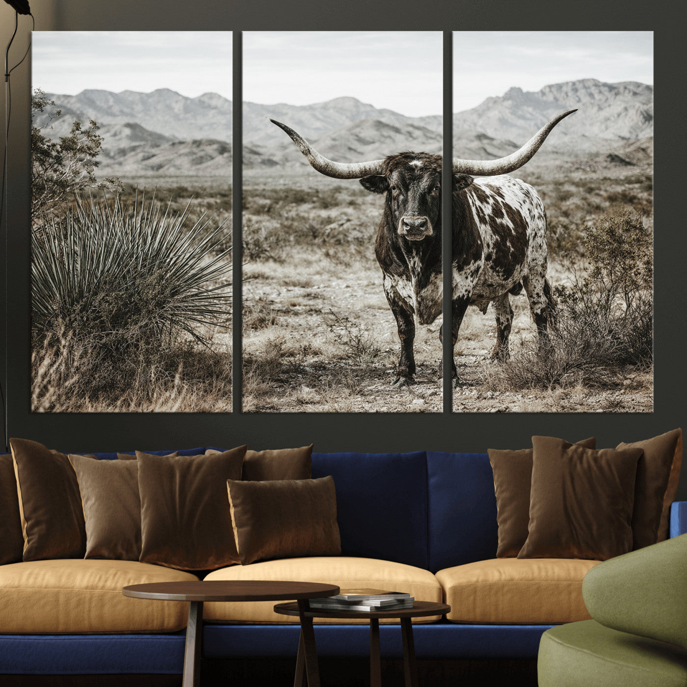 17622011H-MGV-CV-36X24 - Texas Longhorn Bull Wall Art Canvas Print, Western Farmhouse Cowboy Decor, Rustic Texas Ranch Cattle Artwork for Living Room Bedroom Office, Framed Wall Decor