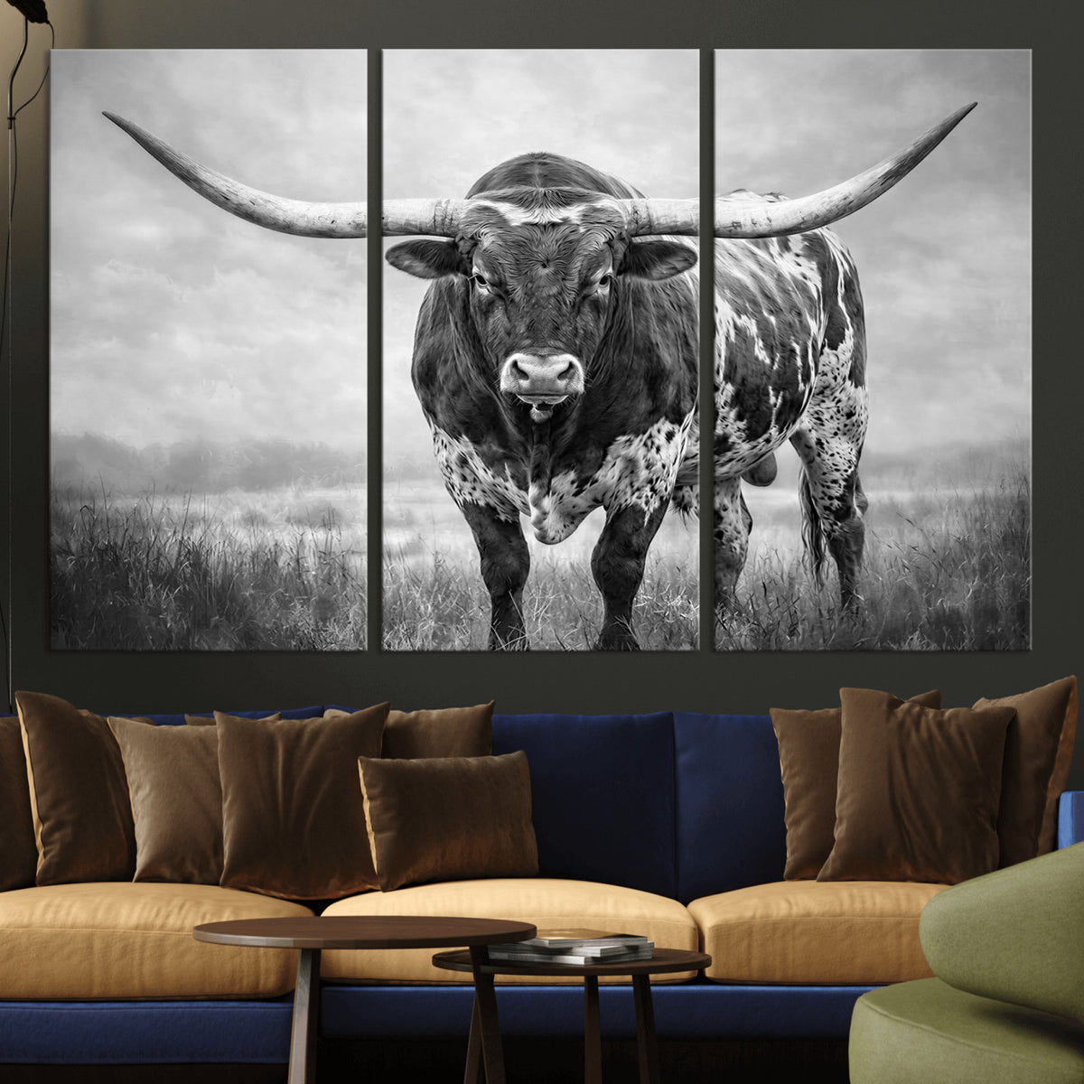 11121585-MGV-CV-36X24 - Texas Bull Wall Art Canvas Print for Farmhouse Restaurant Wall Decor