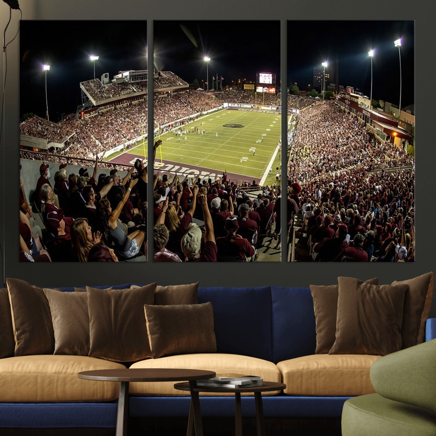 -Washington-Grizzly Stadium Canvas Wall Art – Exciting Game Night Atmosphere Captured in Panoramic