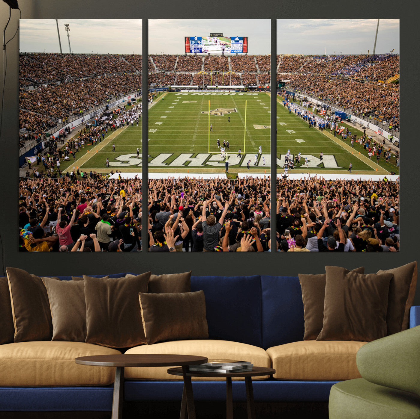 38659-MGV-CV-36X24-UCF Knights Football Team Print - Orlando FBC Mortgage Stadium Canvas Print