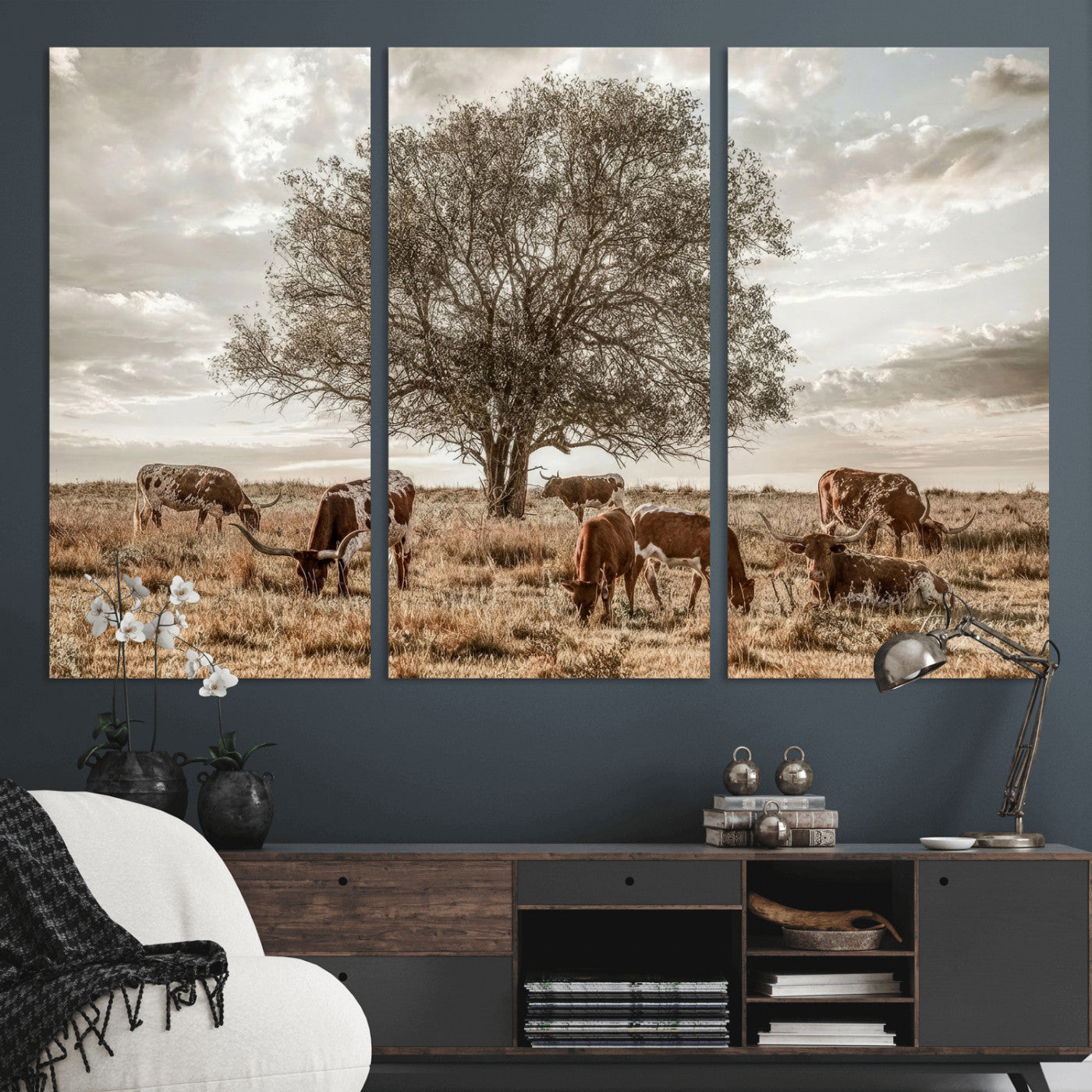 87590224-MGV-CV-36X24 - Texas Longhorn Cattle Wall Art Canvas Print – Rustic Western Ranch Scene with Steers at Sunset, Perfect for Farmhouse or Cowboy Decor