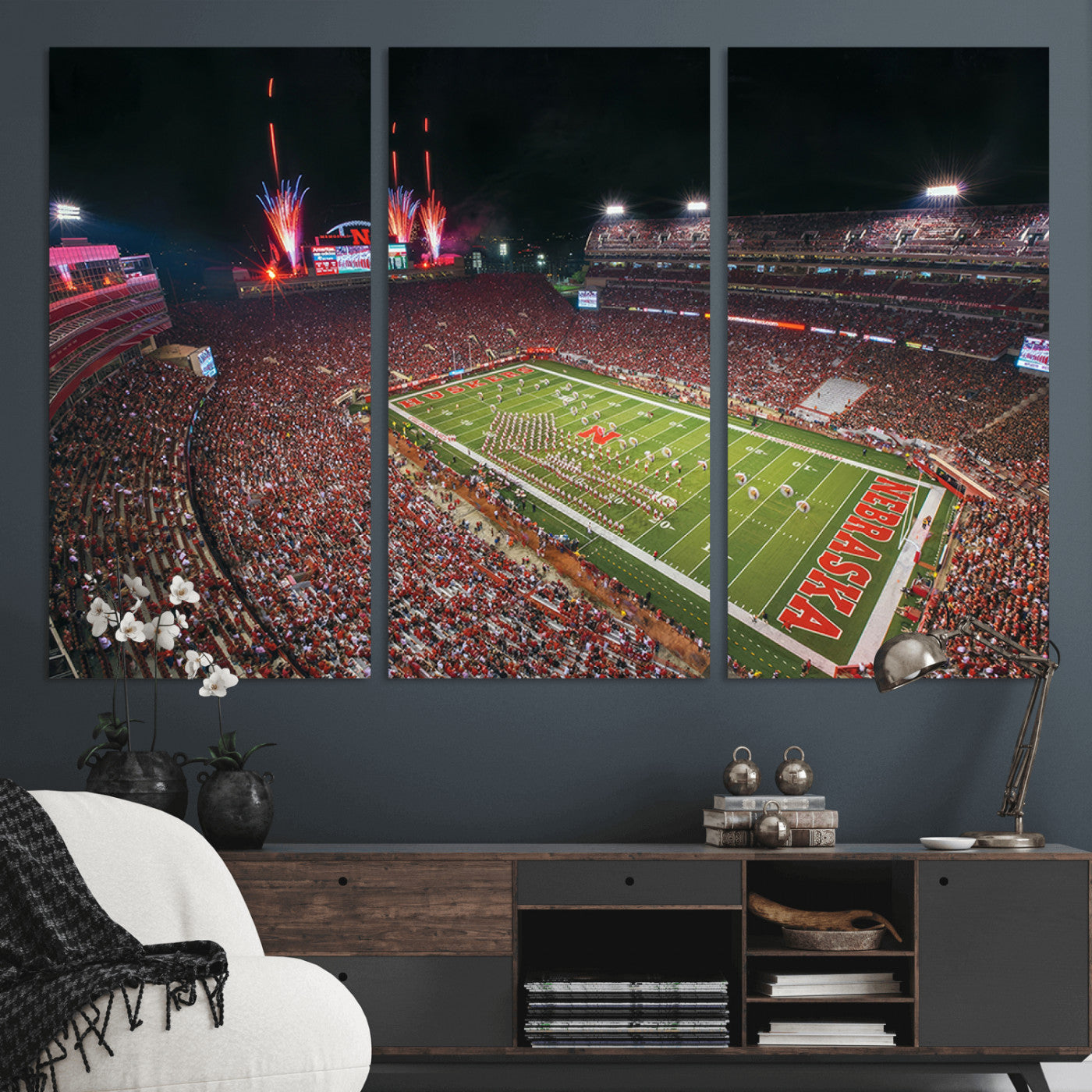 51773-MGV-CV-36X24-University of Nebraska Cornhuskers Football Team Print - Lincoln Memorial Stadium Wall Art Canvas