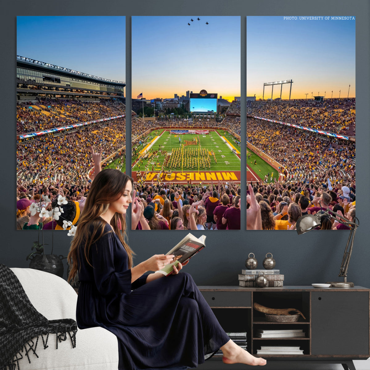 63452-PAN-FL-20X10 - University of Minnesota Golden Gophers Football Team Print - Minneapolis Huntington Bank Stadium