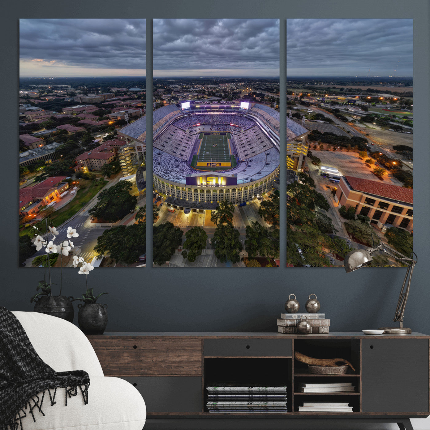 -The Louisiana State University Tigers Football Team Print - Baton Rouge Tiger Stadium Wall Art