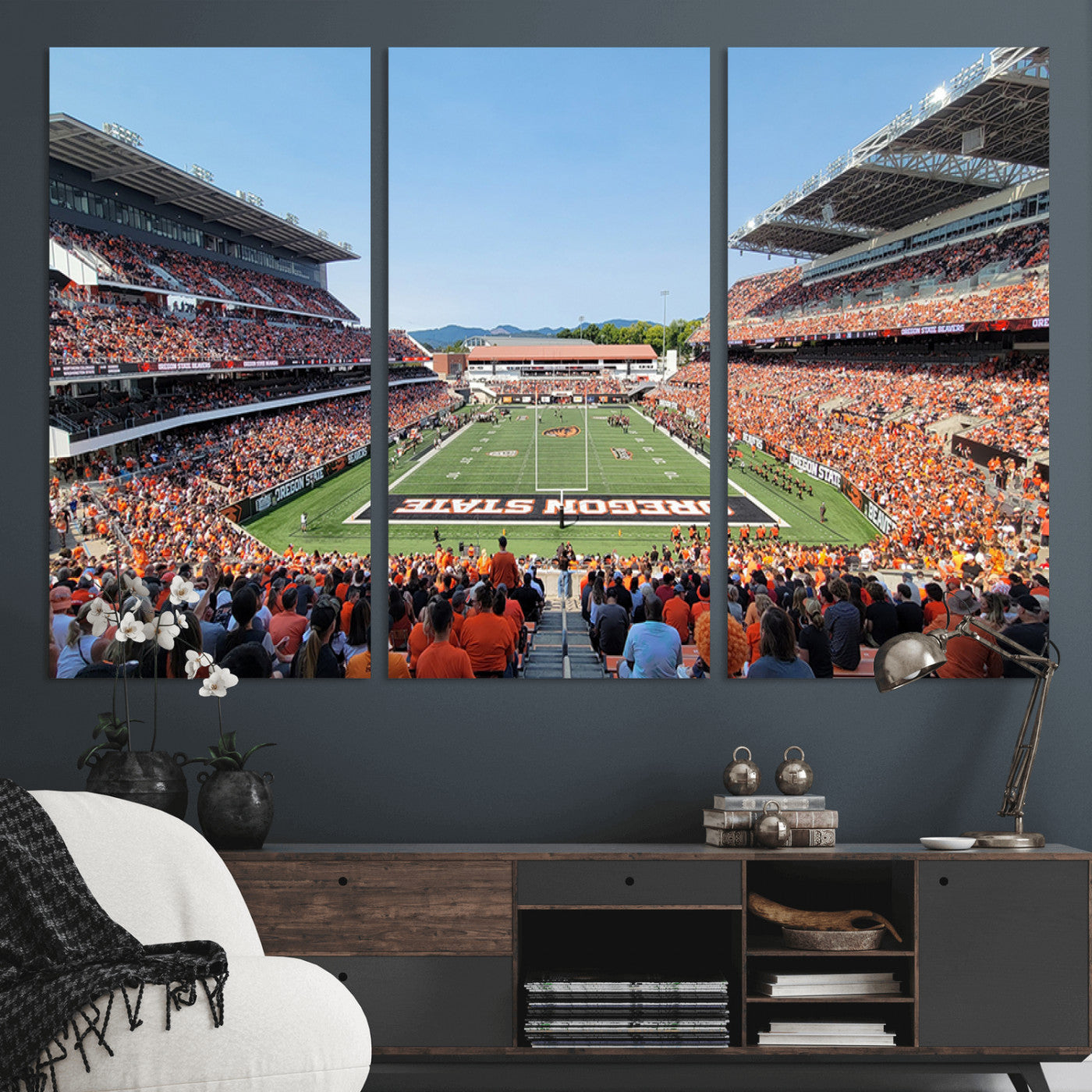 35211-MGV-CV-36X24-Oregon State Beavers Football Team Print - Corvallis Reser Stadium Wall Art Canvas Print