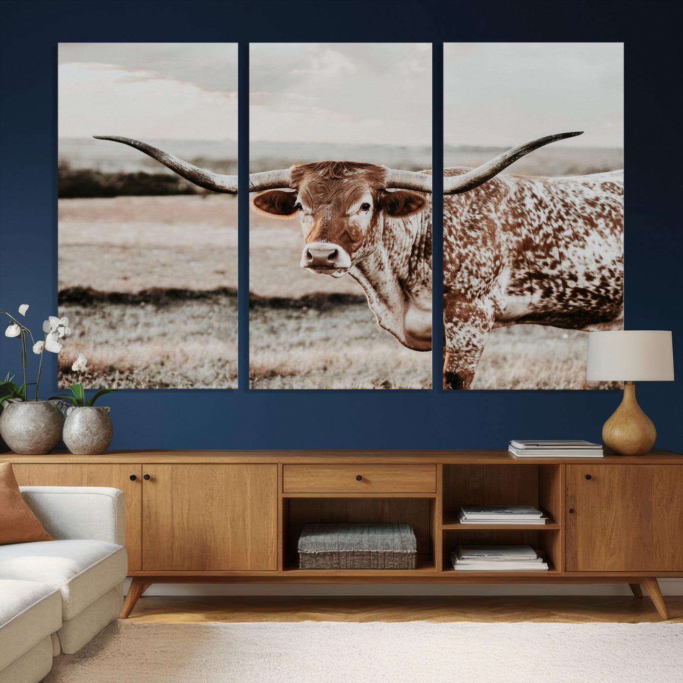 73897046-MGV-CV-36X24 - Texas Longhorn Bull Rustic Wall Art Canvas Print, Western Cattle Photography Canvas Print, Ranch Farm Animal Western Art Printing
