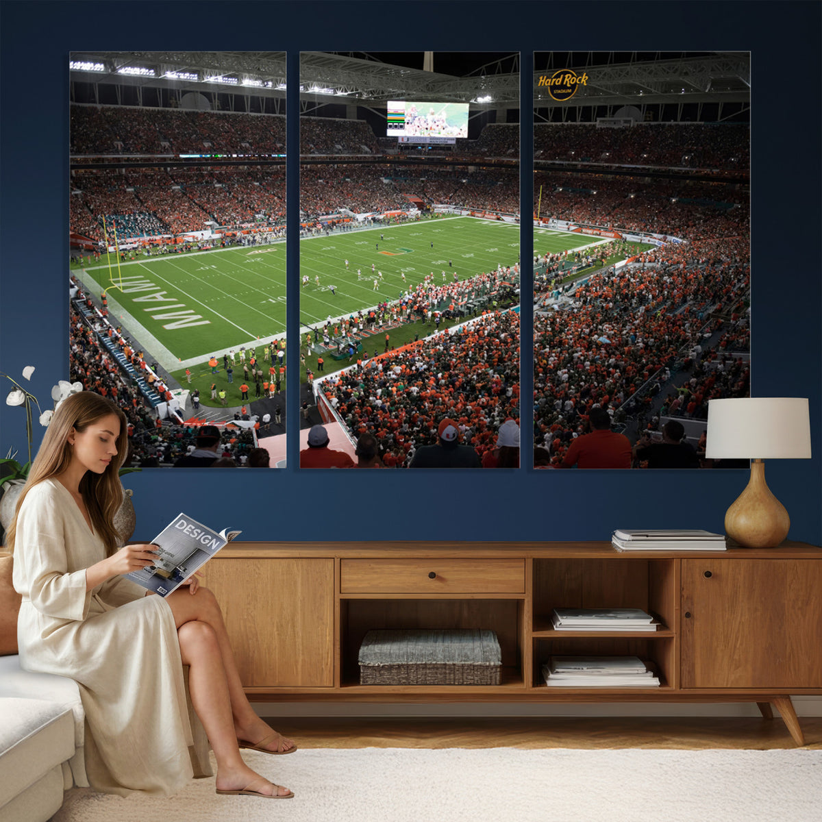 33698-PAN-FL-20X10 - Miami Hurricanes Football Team Print Canvas- Miami Hard Rock Stadium Wall Art Canvas Print