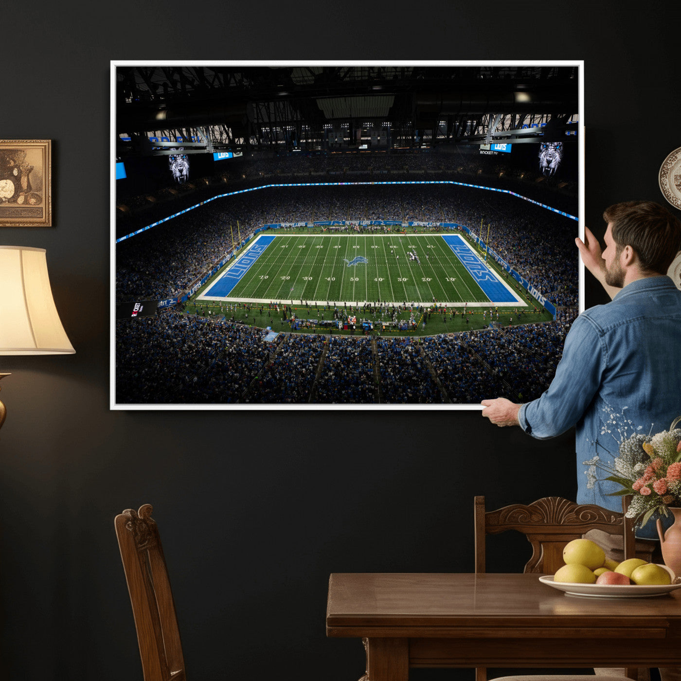 16709602-MGV-CV-36X24 - Detroit Lions Stadium Wall Art Canvas Print, Football Field Panorama Artwork, NFL Game Night Stadium Decor