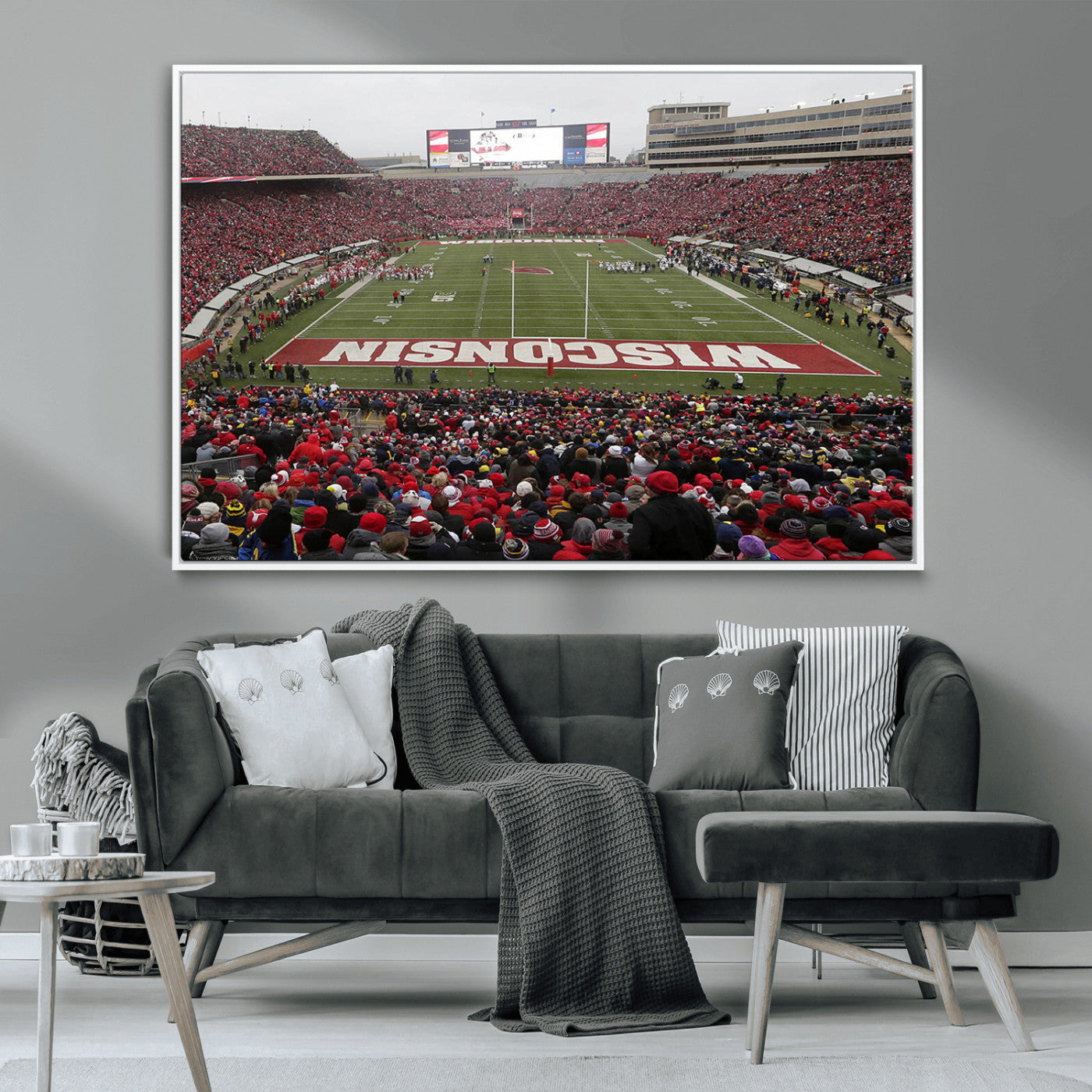 23461-MGV-CV-36X24-Wisconsin Badgers Team Print Canvas - Madison Camp Randall Stadium Wall Art Canvas Print