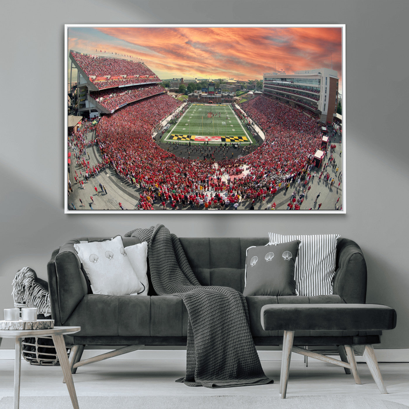 24140-MGV-CV-36X24-University of Maryland Terrapins Football Team Print - College Park SECU Stadium Wall Art Canvas
