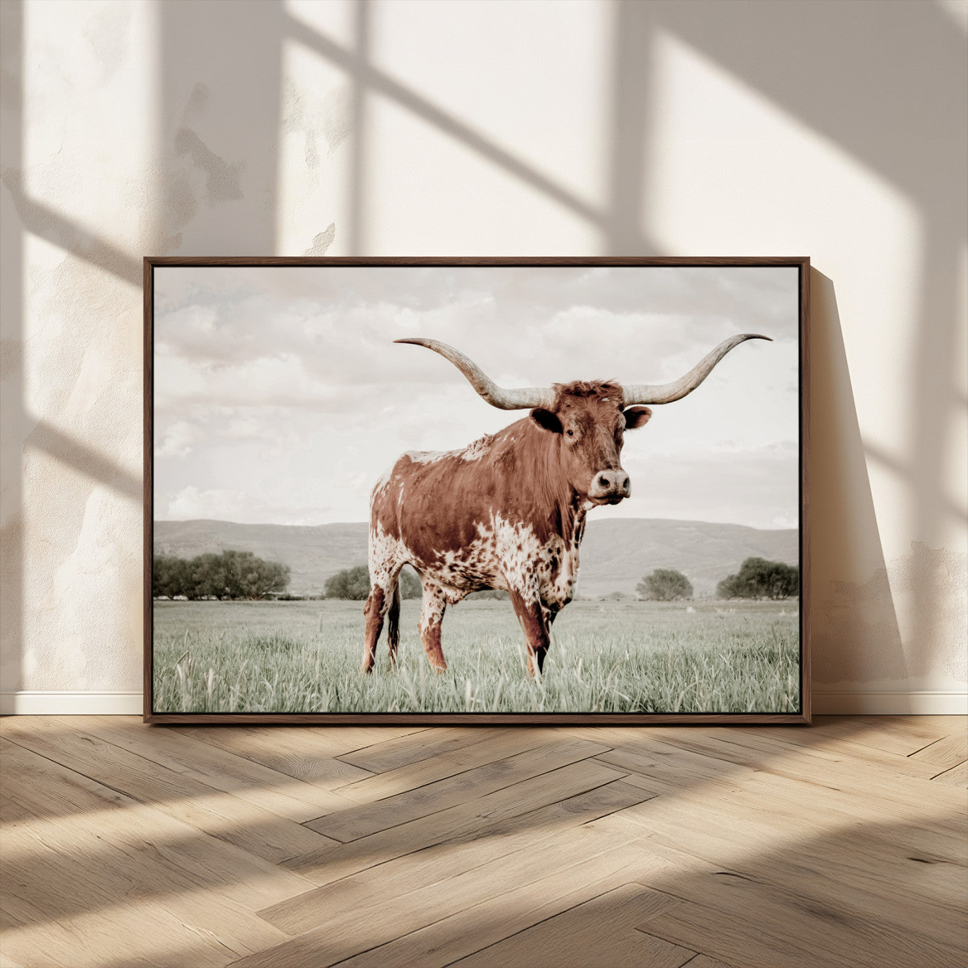 MGV-FC-36X24 - Texas Longhorn Wall Art Canvas Print, Framed Spotted Cattle Art Picture Print, Horned Bull Perfect Rustic Western Decor Artwork