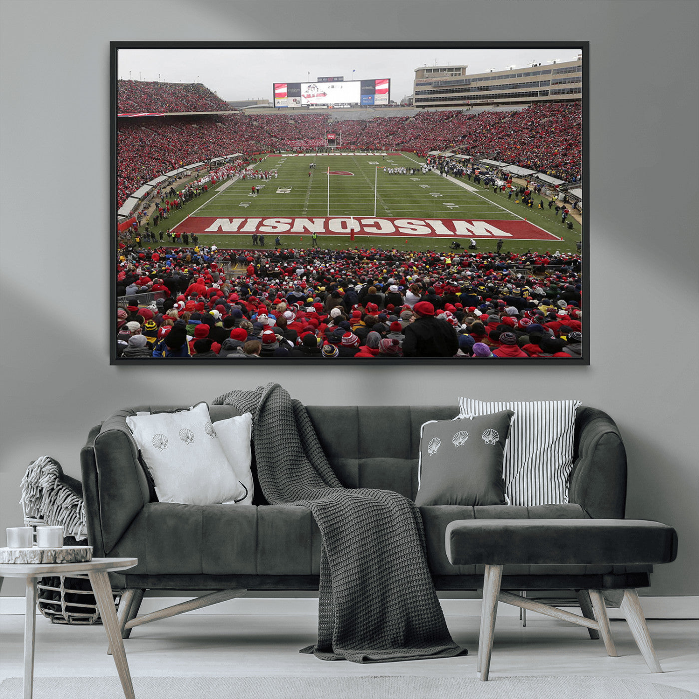 23461-MGV-CV-36X24-Wisconsin Badgers Team Print Canvas - Madison Camp Randall Stadium Wall Art Canvas Print