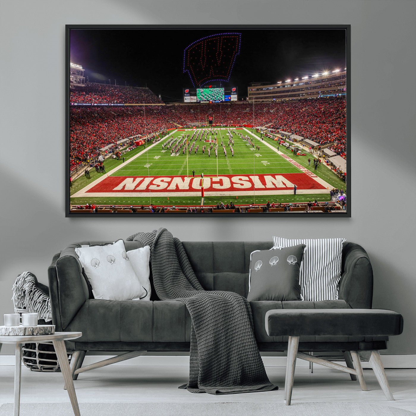 34125-MGV-FC-36X24_Black-Wisconsin Badgers Football Team Print Canvas- Madison Camp Randall Stadium Wall Art Canvas Print