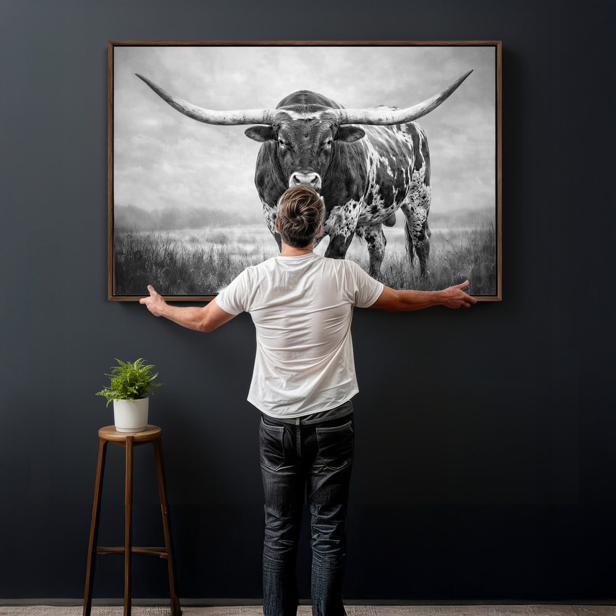 11121585-MGV-CV-36X24 - Texas Bull Wall Art Canvas Print for Farmhouse Restaurant Wall Decor