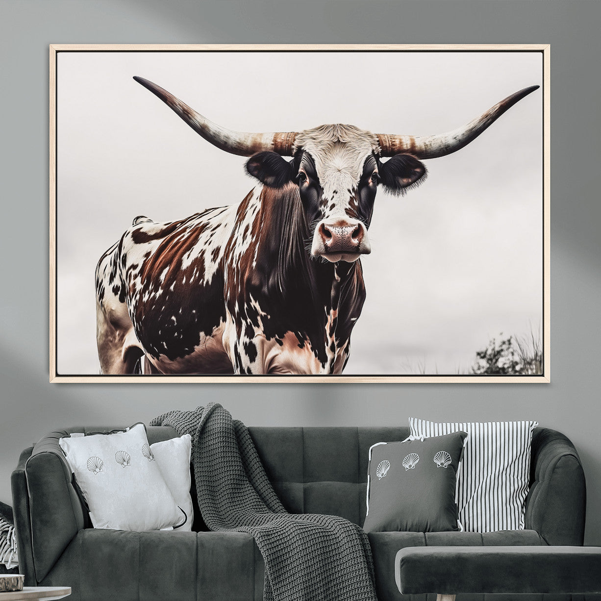 MGV-FC-36X24 - Texas Longhorn Wall Art Canvas Print, Framed Spotted Bull Art Picture Print, Horned Cattle Perfect Rustic Farmhouse Decor Artwork