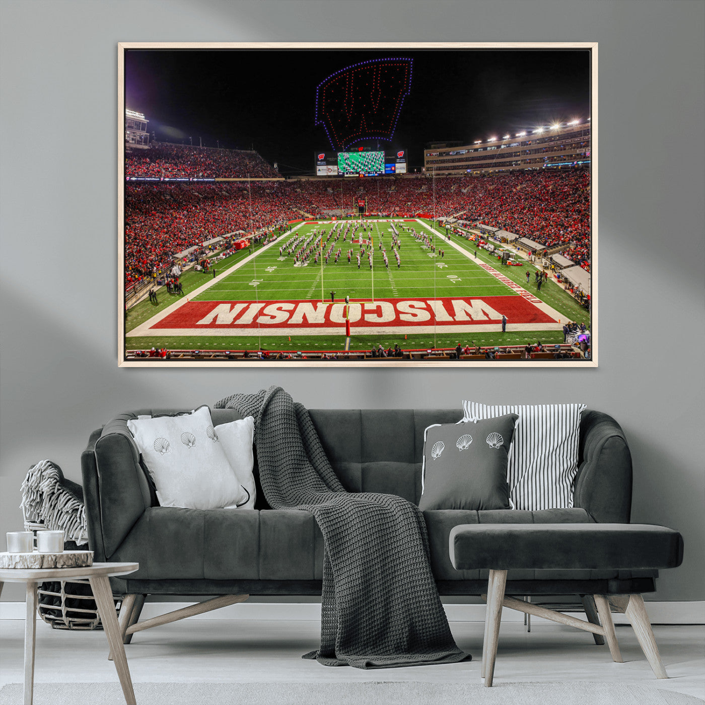 34125-MGV-CV-36X24-Wisconsin Badgers Football Team Print Canvas- Madison Camp Randall Stadium Wall Art Canvas Print