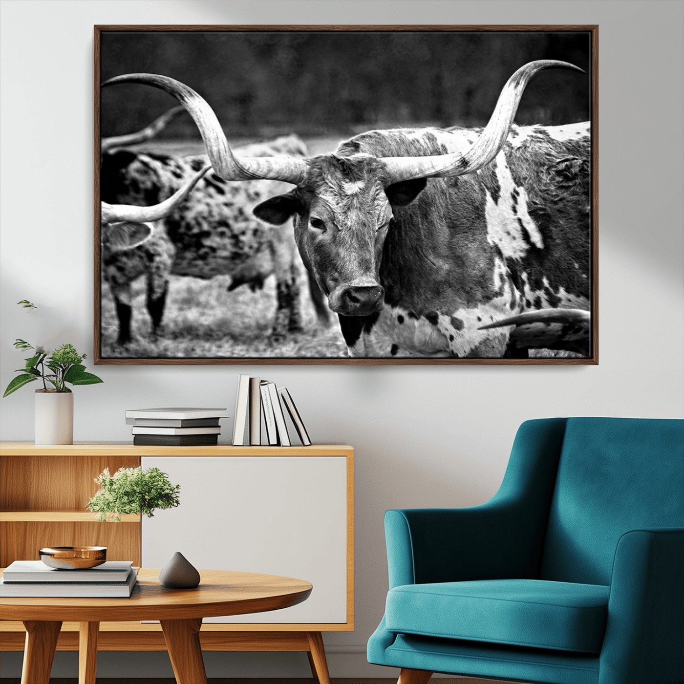 15425553-MGV-FC-36X24_Walnut-Black & White Longhorn Cattle Wall Art Canvas Print, Rustic Farmhouse Western Design Artwork for Home, Office