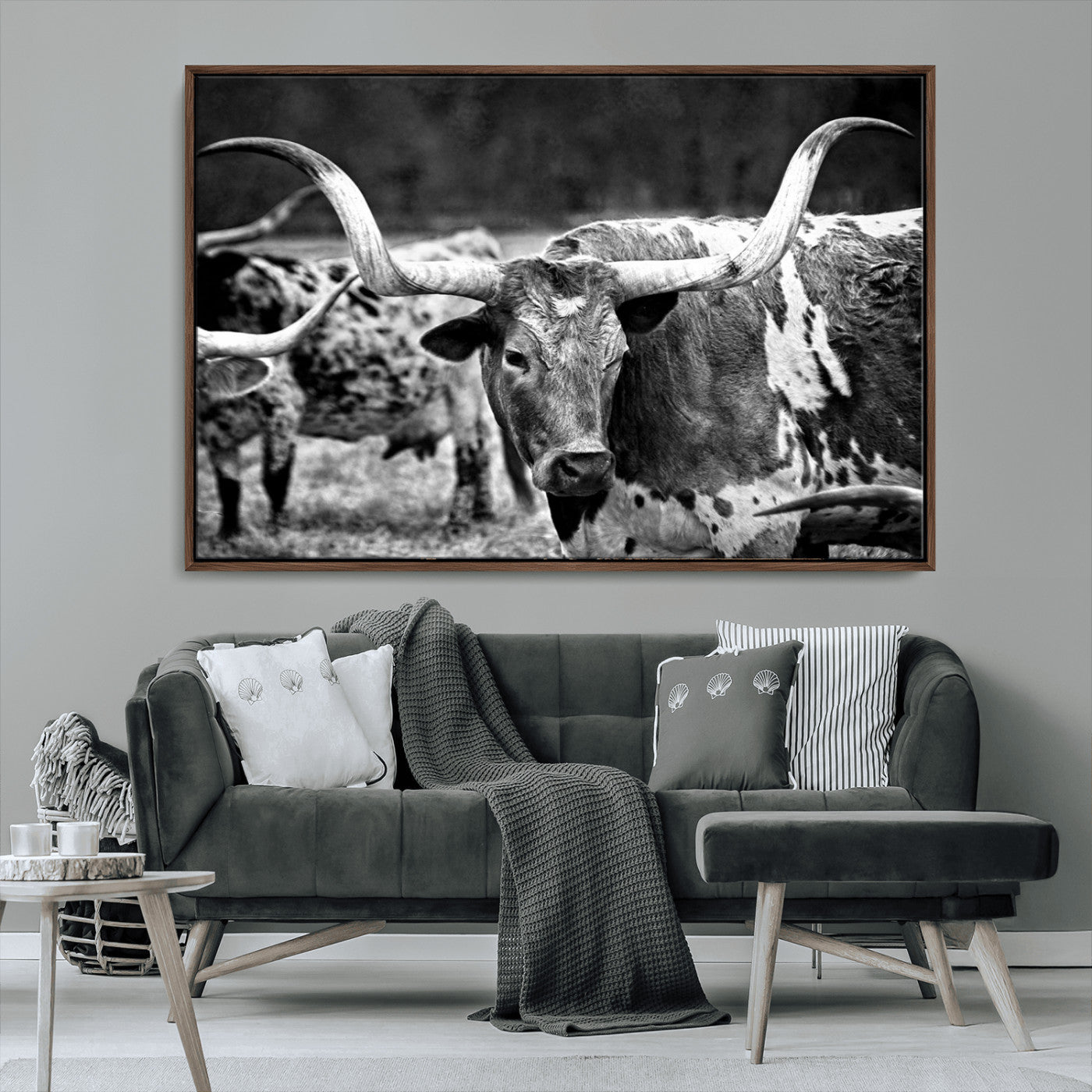 15425553-MGV-CV-36X24-Black & White Longhorn Cattle Wall Art Canvas Print, Rustic Farmhouse Western Design Artwork for Home, Office