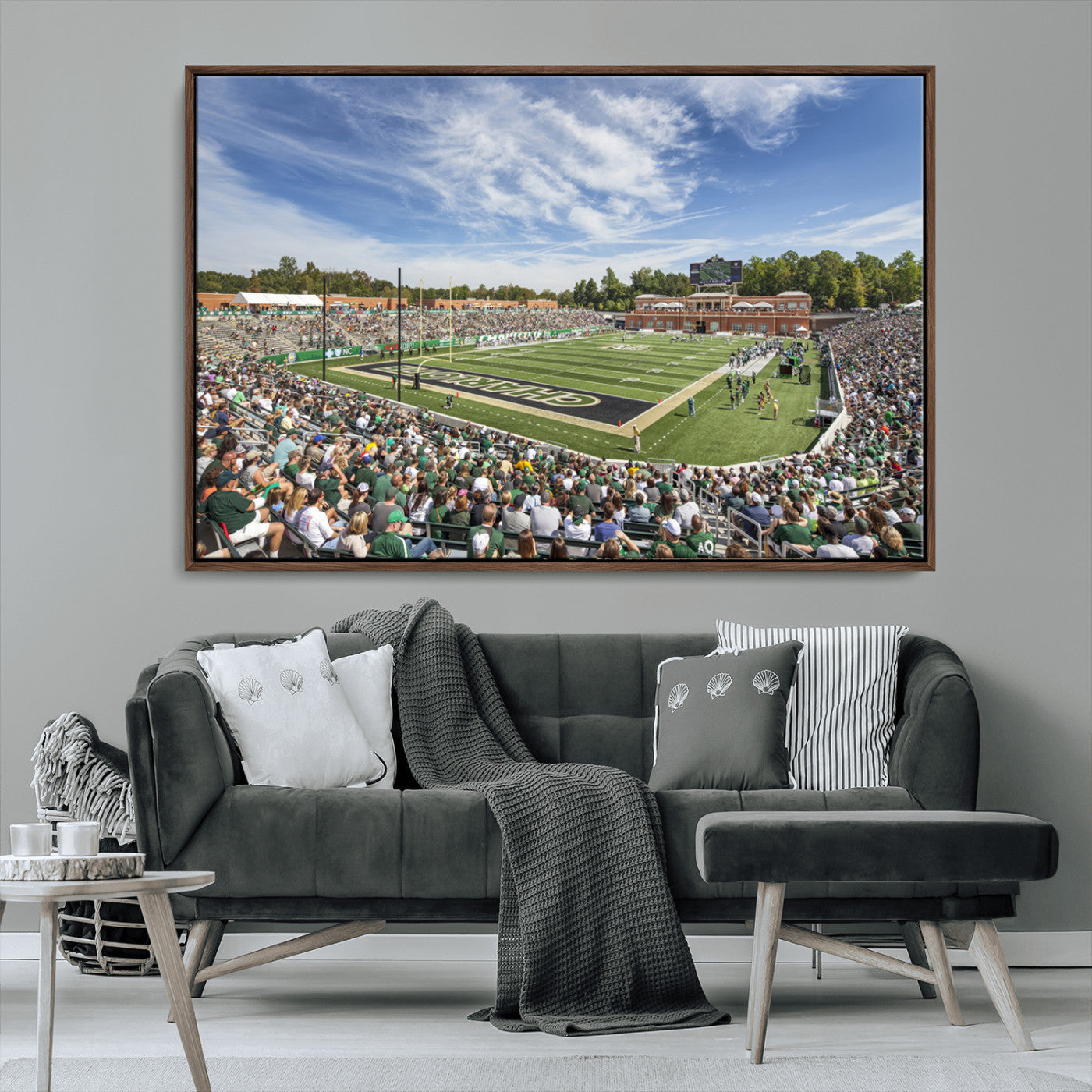 67799-MGV-CV-36X24-University of Charlotte 49ers Football Team Print - Charlotte Jerry Richardson Stadium Canvas Print