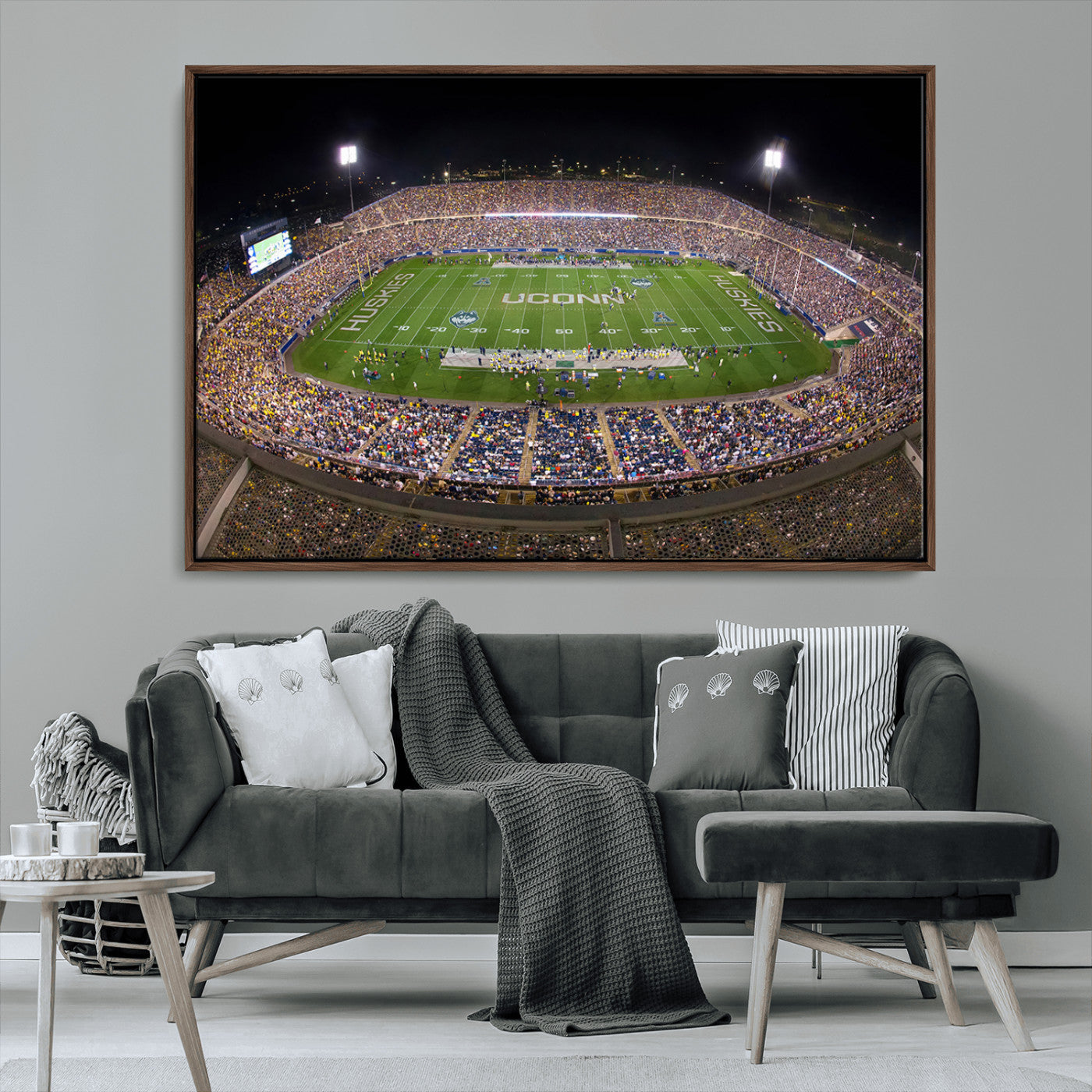 -The University of Connecticut UCONN Huskies Football Team Print - East Hartford Pratt & Whitney