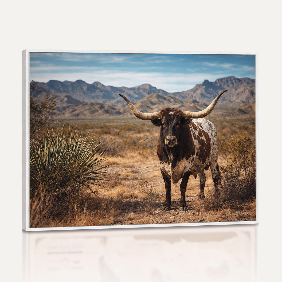 17622011S-MGV-CV-36X24 - Texas Longhorn Bull Wall Art Canvas Print, Western Farmhouse Cowboy Decor, Rustic Texas Ranch Cattle Artwork for Living Room Bedroom Office, Framed Wall Decor