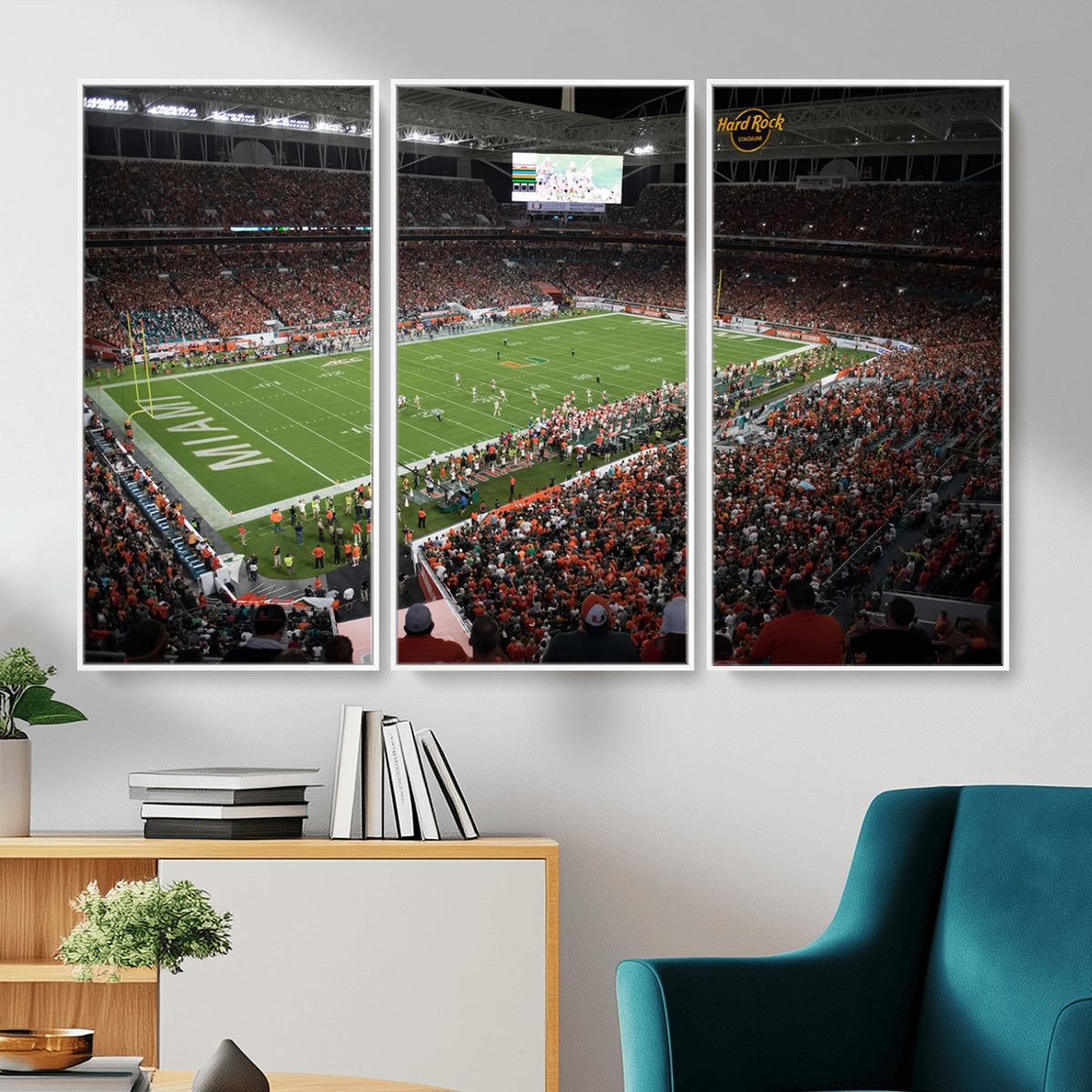 33698-PAN-FL-20X10 - Miami Hurricanes Football Team Print Canvas- Miami Hard Rock Stadium Wall Art Canvas Print