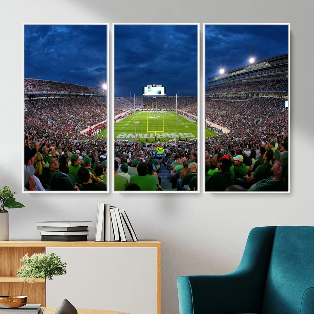 35248-PAN-FL-20X10 - Michigan State Spartans Football Team Print - East Lansing Spartan Stadium Wall Art Canvas Print