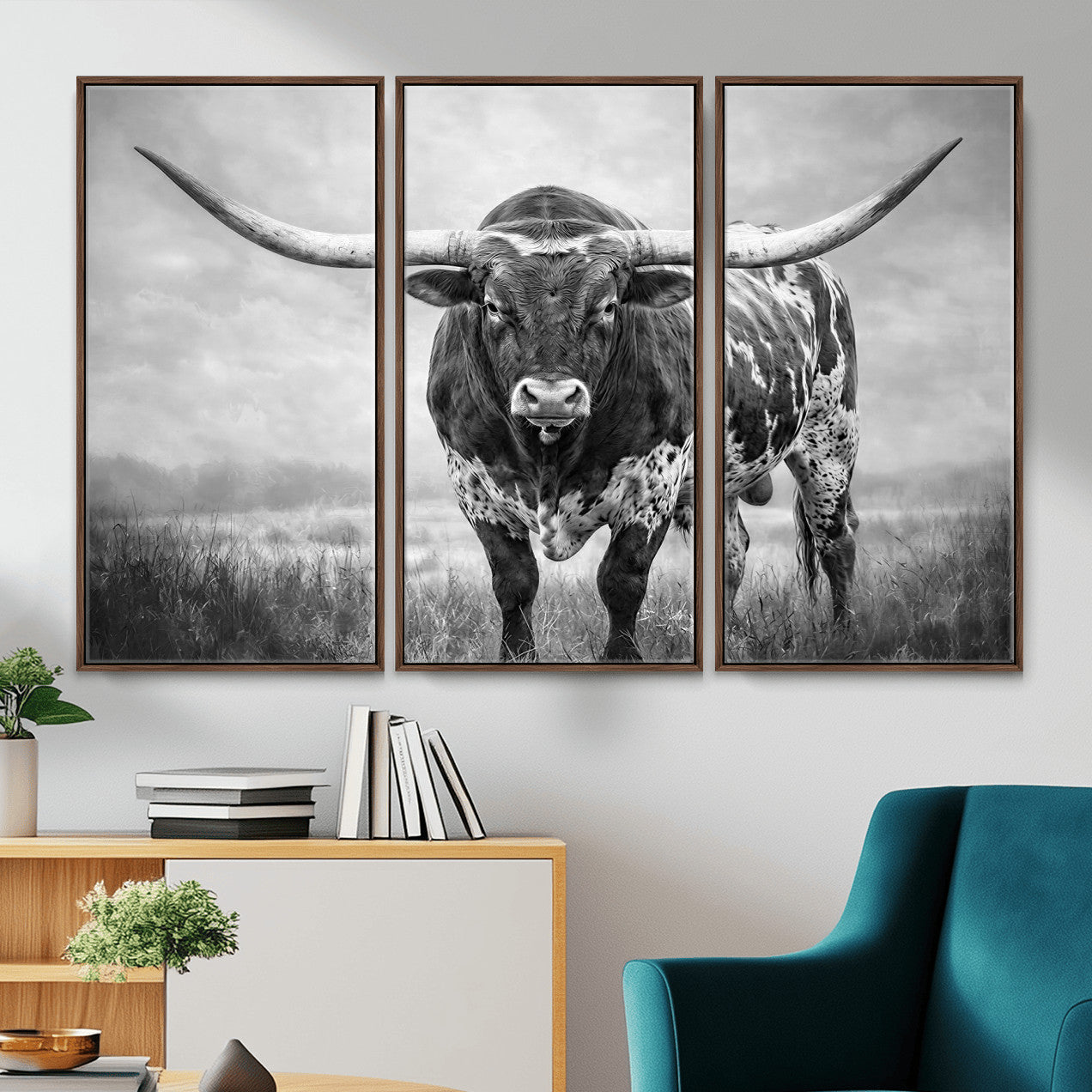 11121585-MGV-CV-36X24 - Texas Bull Wall Art Canvas Print for Farmhouse Restaurant Wall Decor
